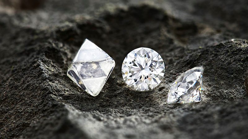 rough diamonds and polished diamonds