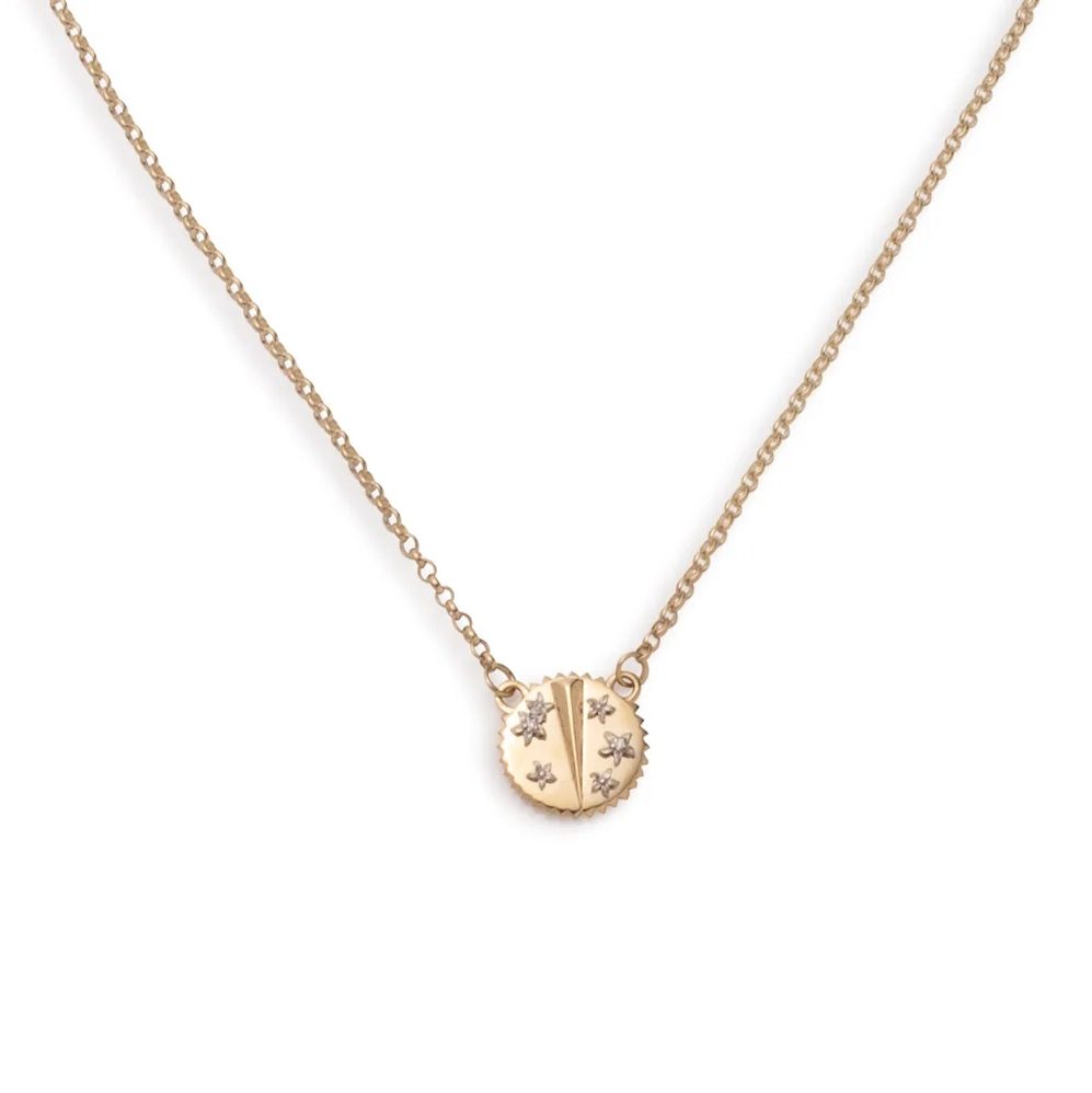 diamond medallion necklace