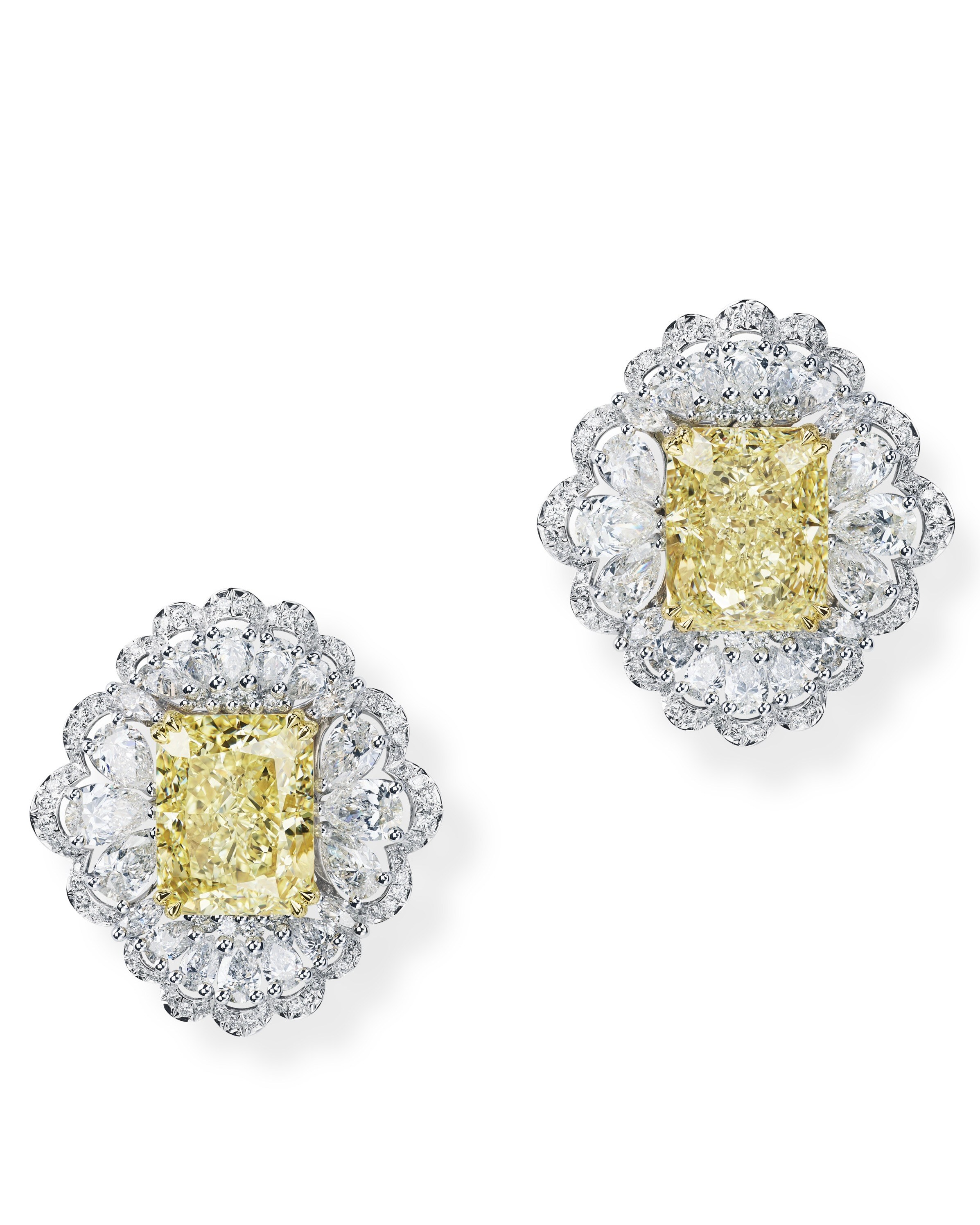 Chopard Red Carpet Collection earrings