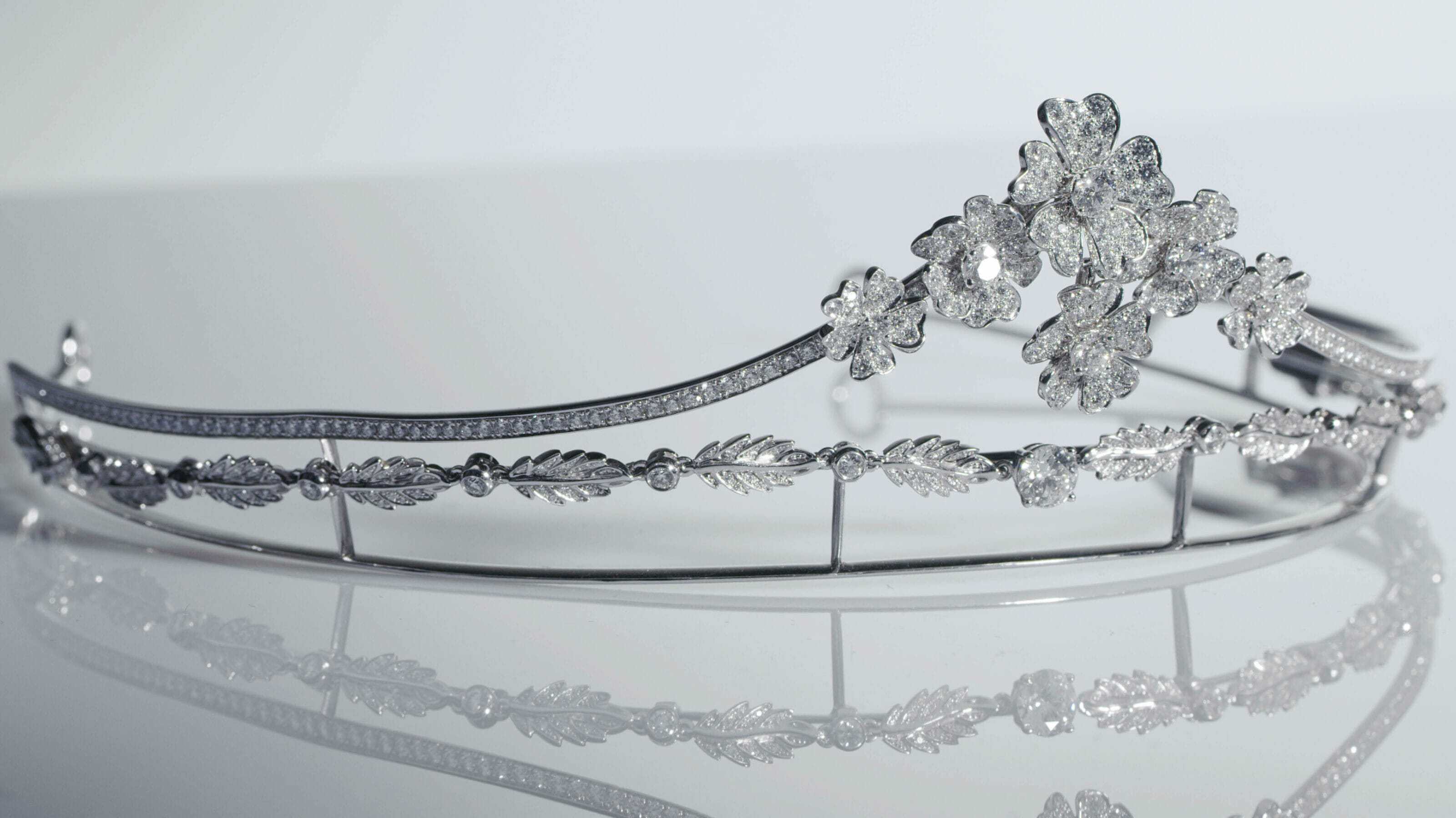 Monterosa diamond tiara, versatile as a pendant or bracelet