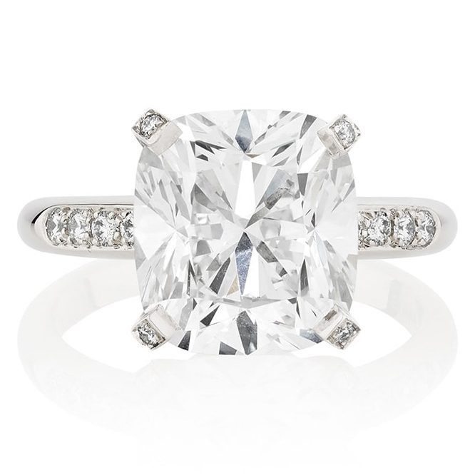 ring auction: cushion shaped diamond engagement ring Jewelry Auction