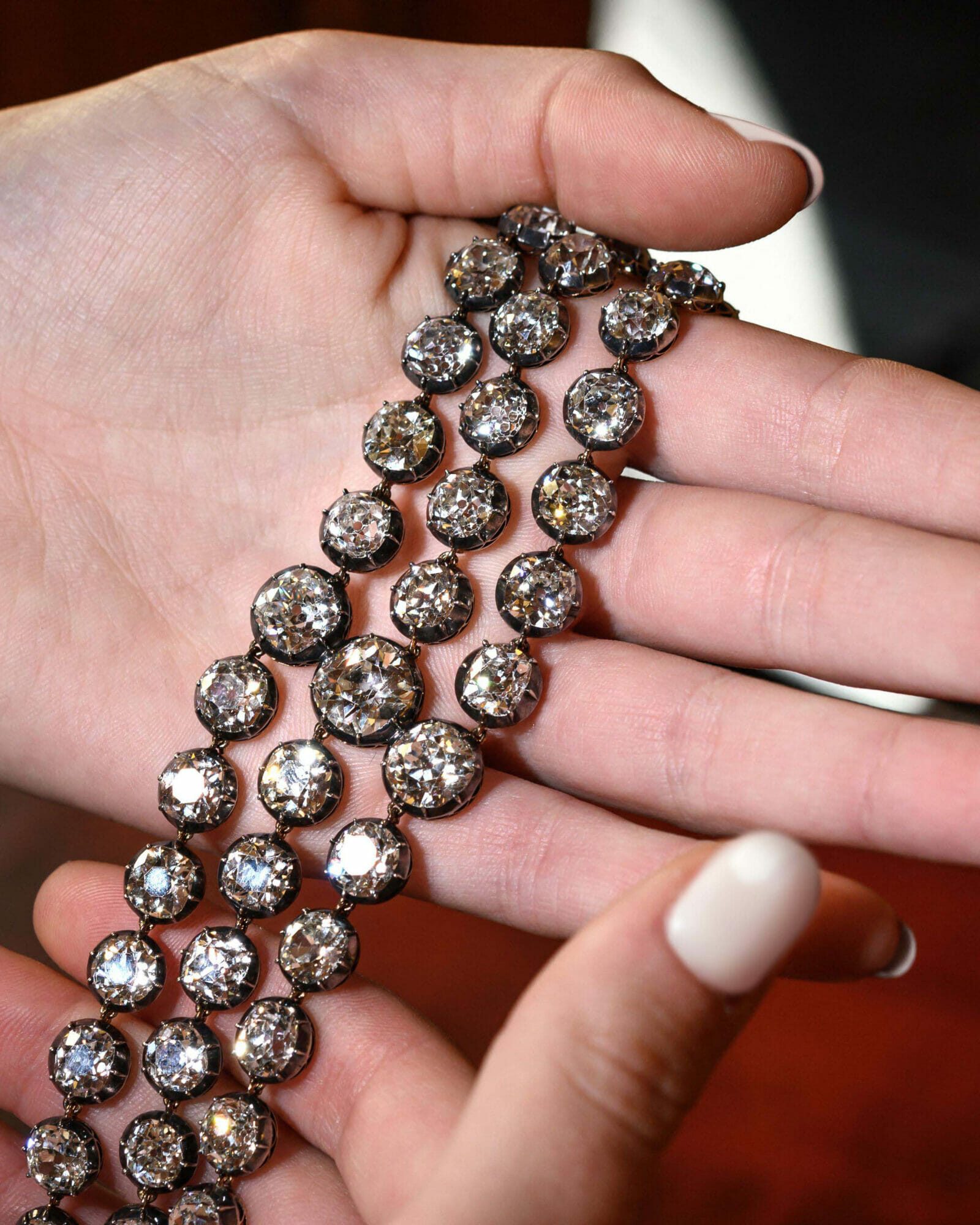 Marie Antoinette Jewelry Marie Antoinette's bracelets sold at auction for $8.2 million in Geneva in 2021.