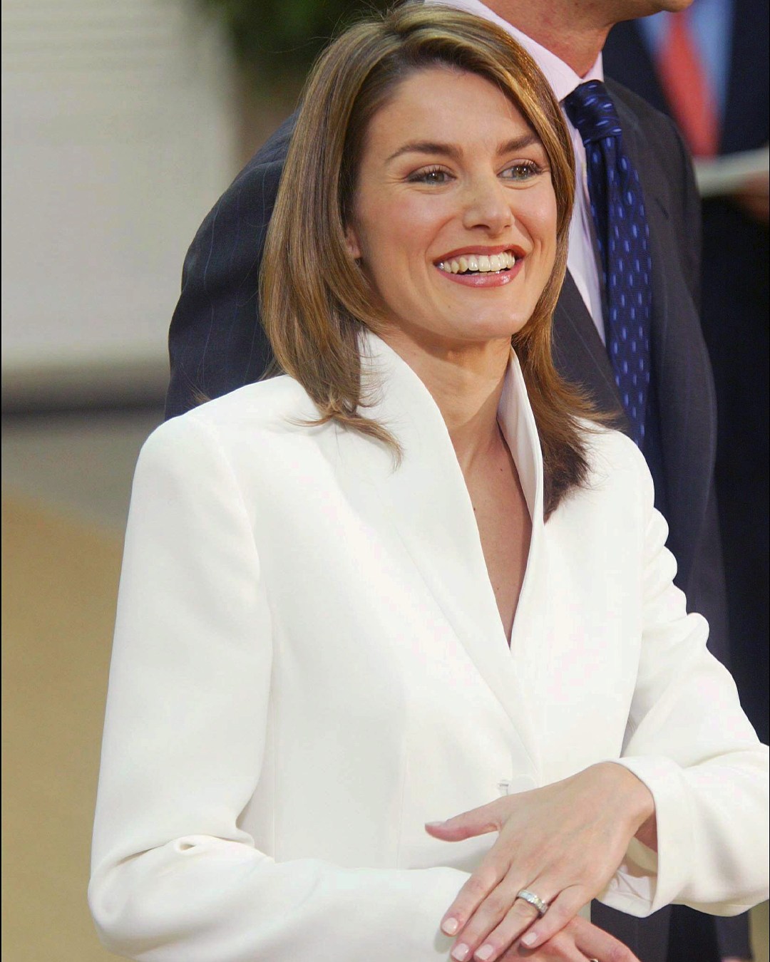 Queen Letizia of Spain's Royal Engagement Ring is a Diamond Eternity Band