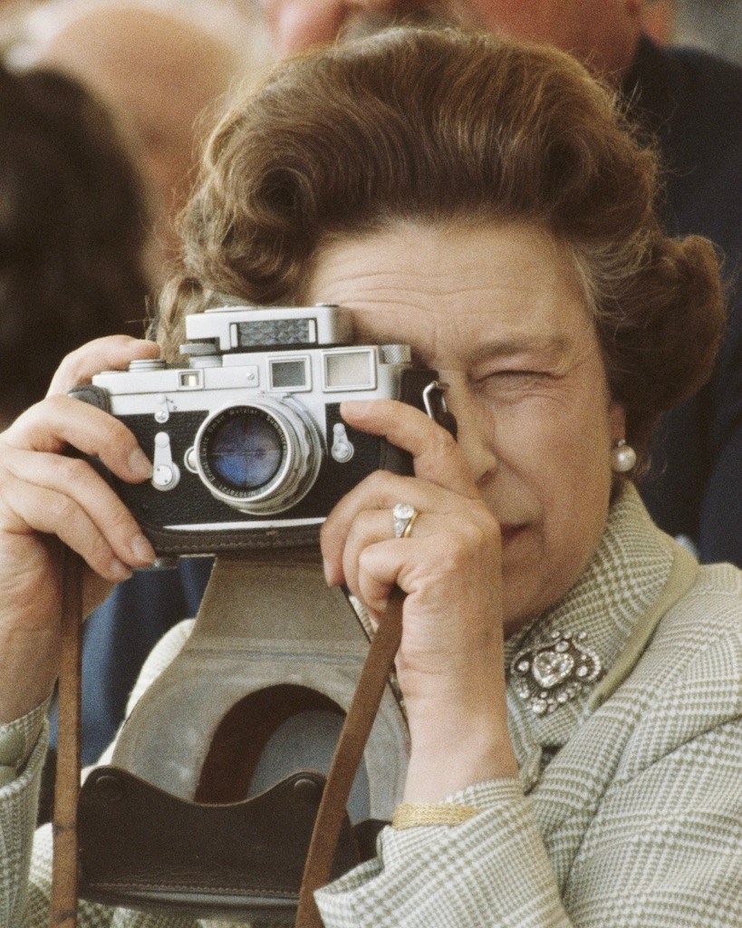 Queen Elizabeth II's Royal Engagement Ring Features a Classic Round Diamond