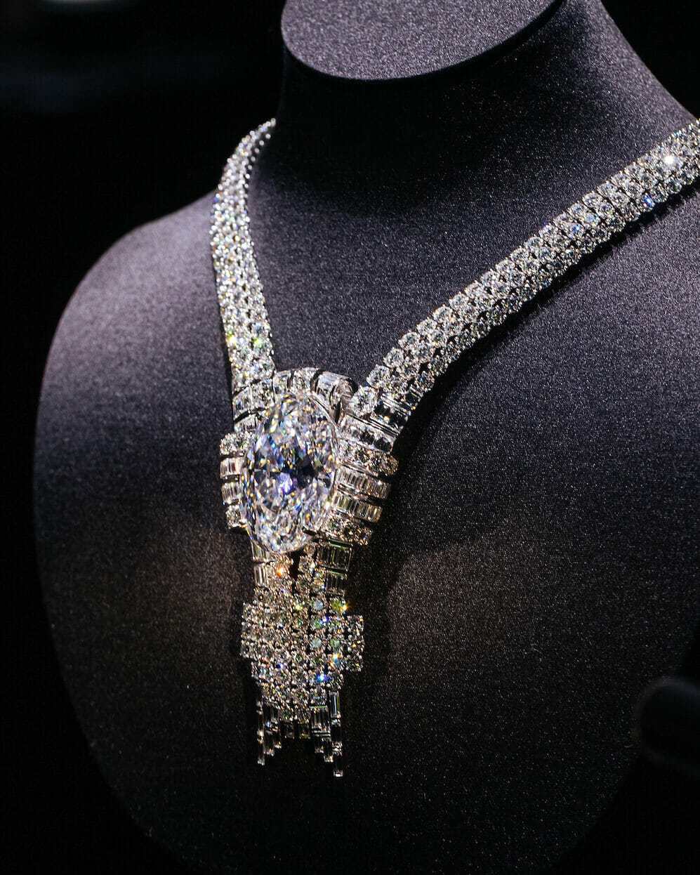 Beyoncé Wore the Tiffany & Co. Empire Diamond Necklace to the 2022 Oscars Afterparty