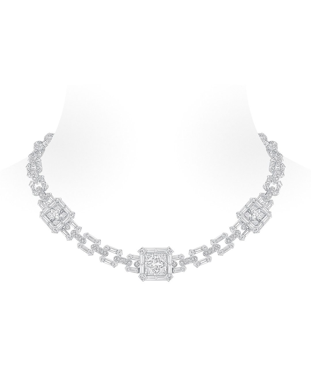 Paris Couture Week 2022 diamond jewelry louis vuitton