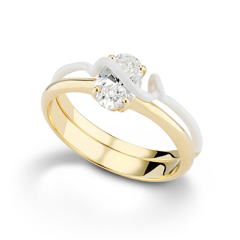 oval diamond engagement ring