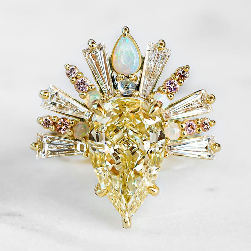 pear diamond engagement ring