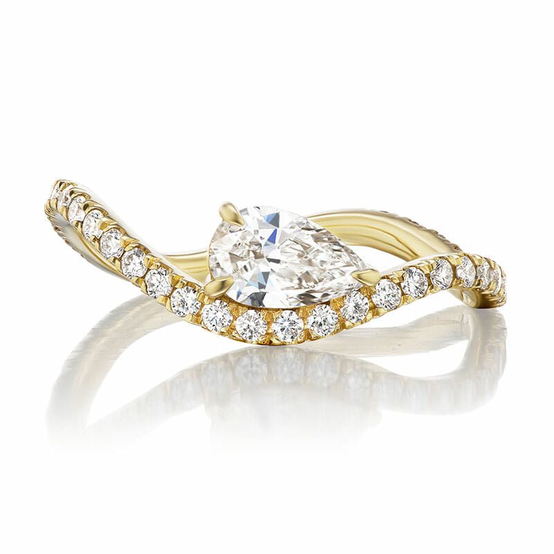 pear diamond engagement ring