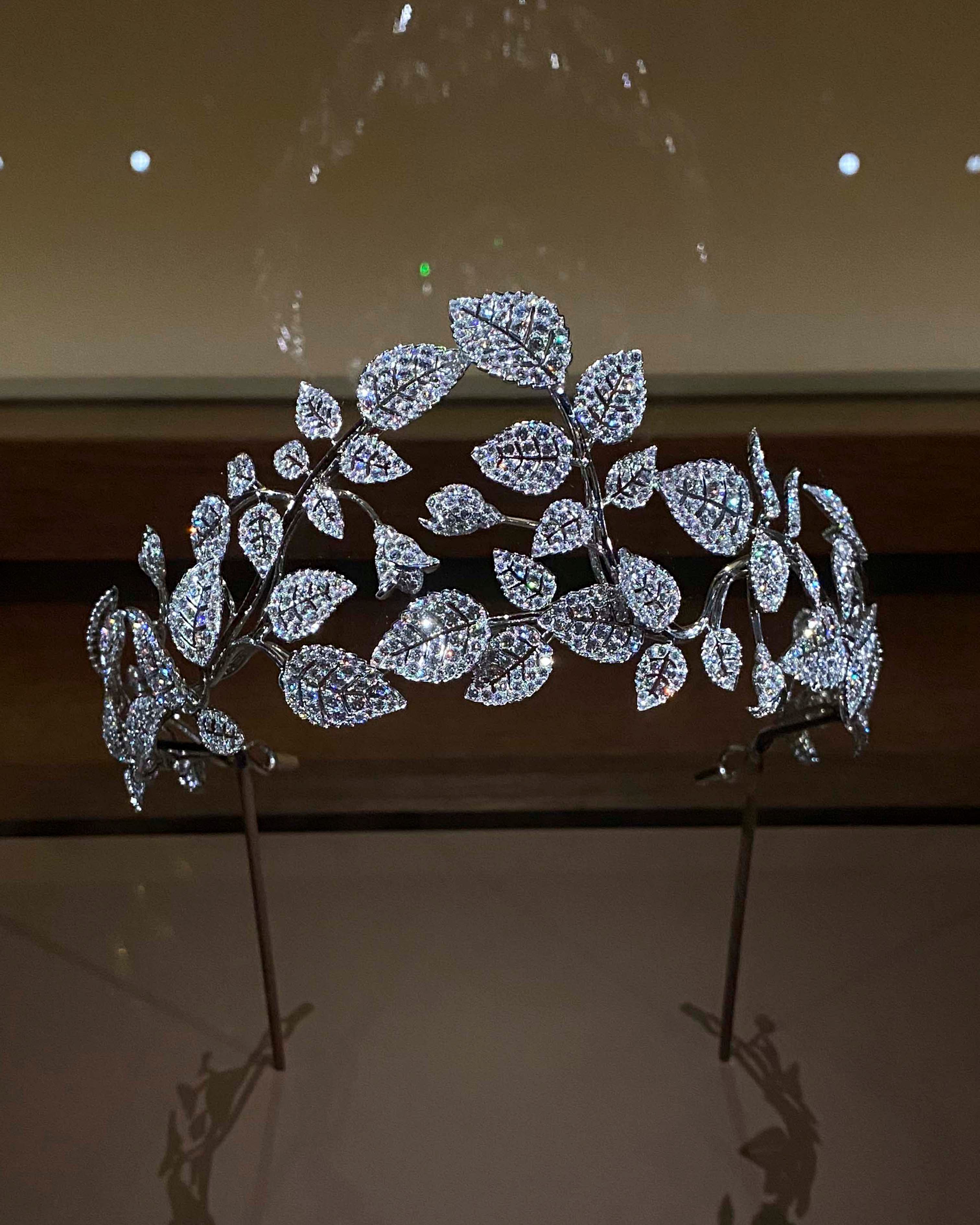 Diadème Chaumet Mélodie nacrée, 2019. Or et diamants.