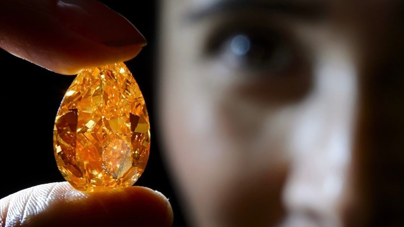 the orange diamond