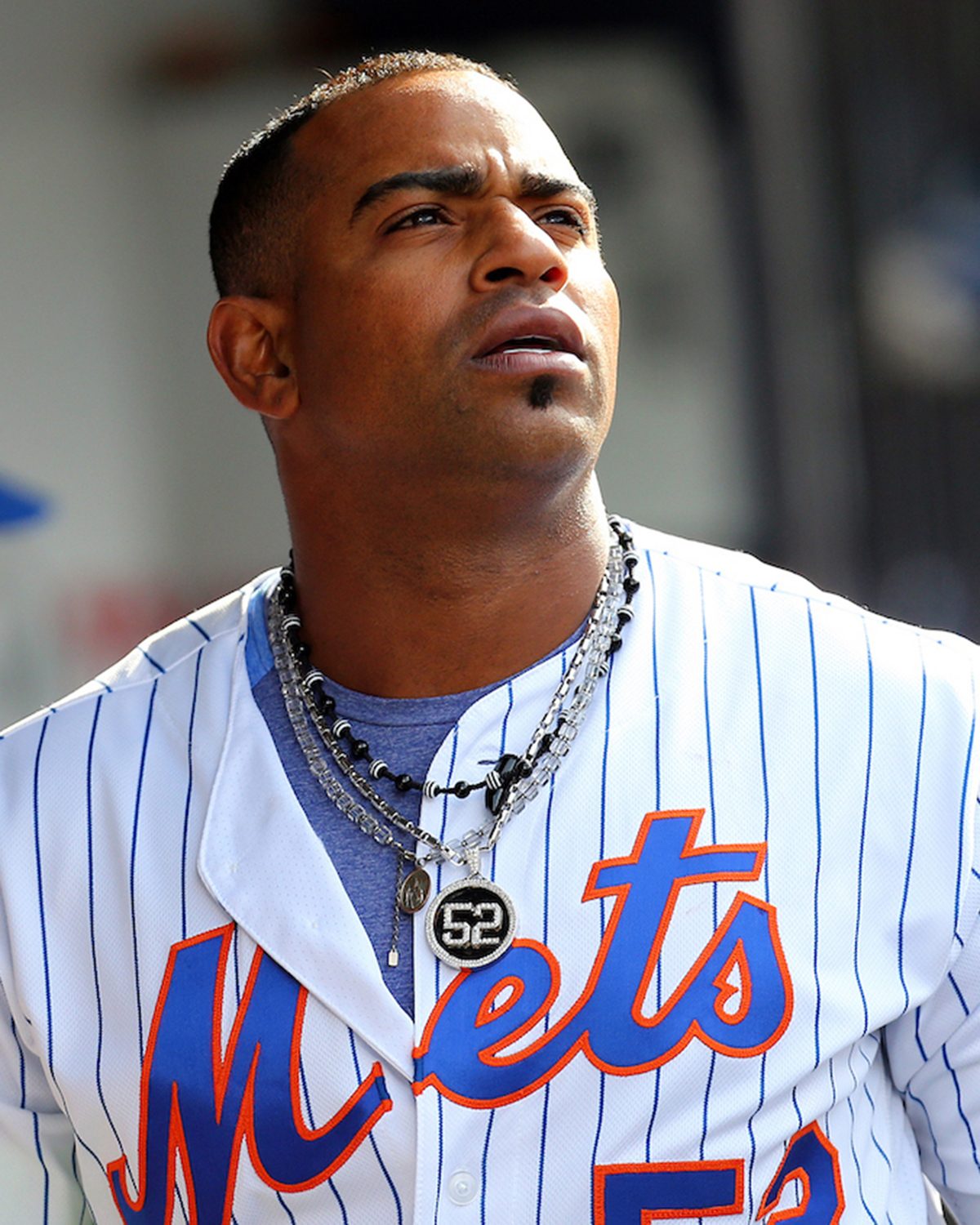 Yoenis Cespedes Wearing Diamond-Encrusted Pendants