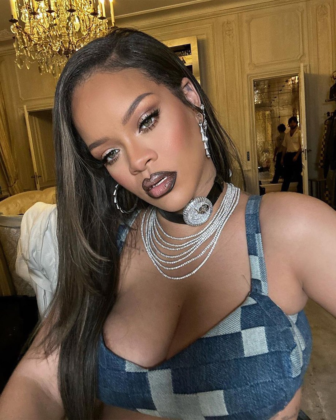 Watch This Trend: Diamond Watch Chokers Rihanna 