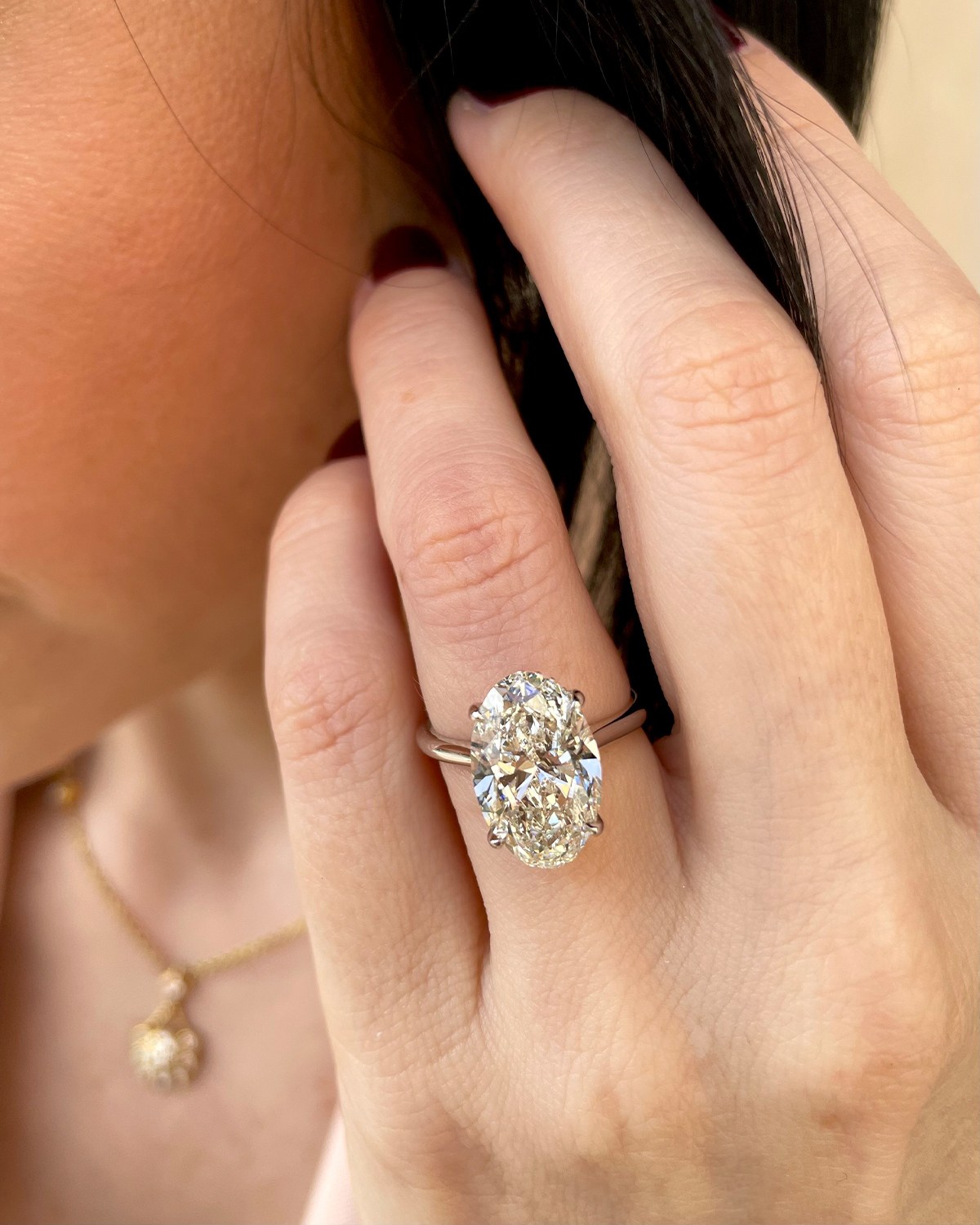Buy an Engagement Ring Online Shopping for a Diamond 