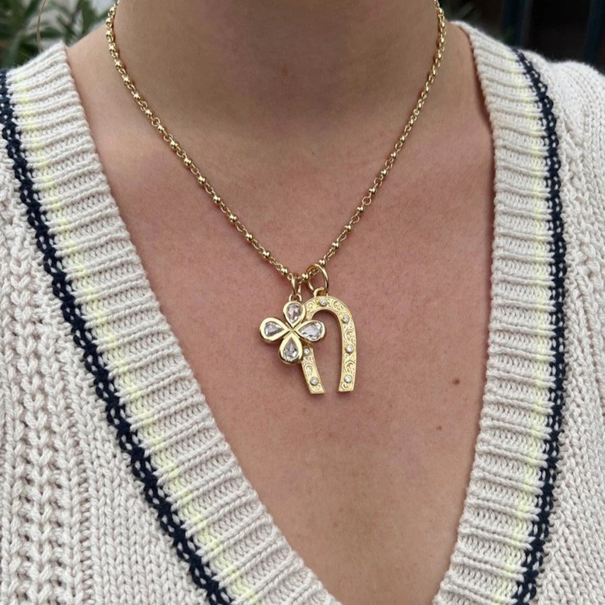 diamond horseshoe necklace
