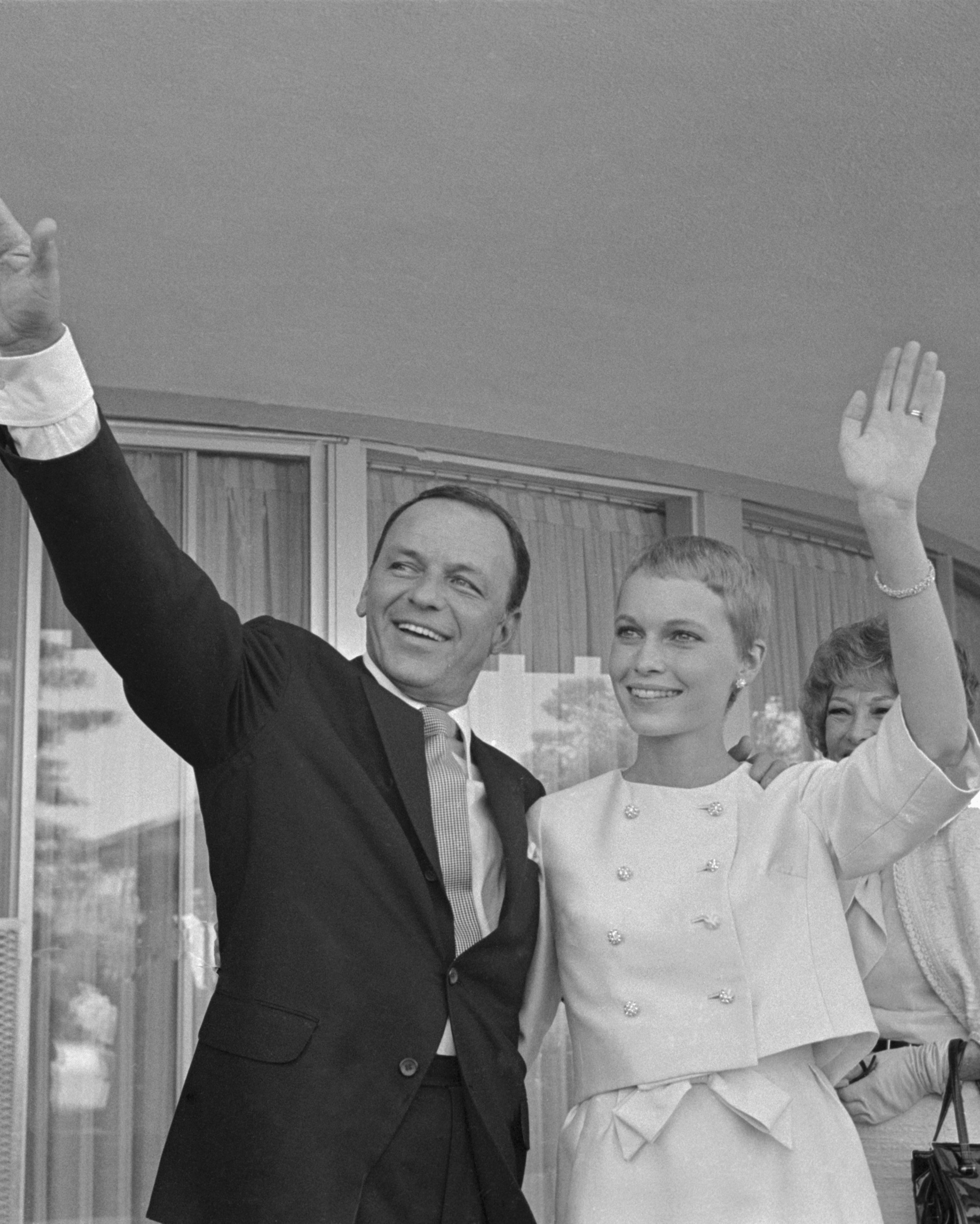 Best celebrity engagement rings of all time Mia Farrow Frank Sinatra