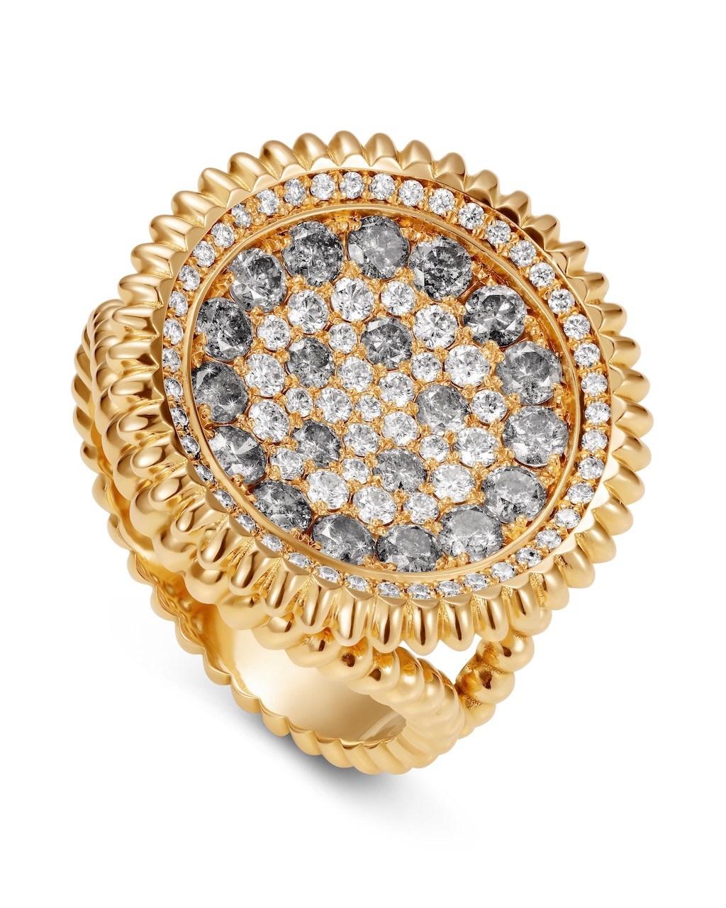 sustainable jewelry: designer Lola Fenhirst