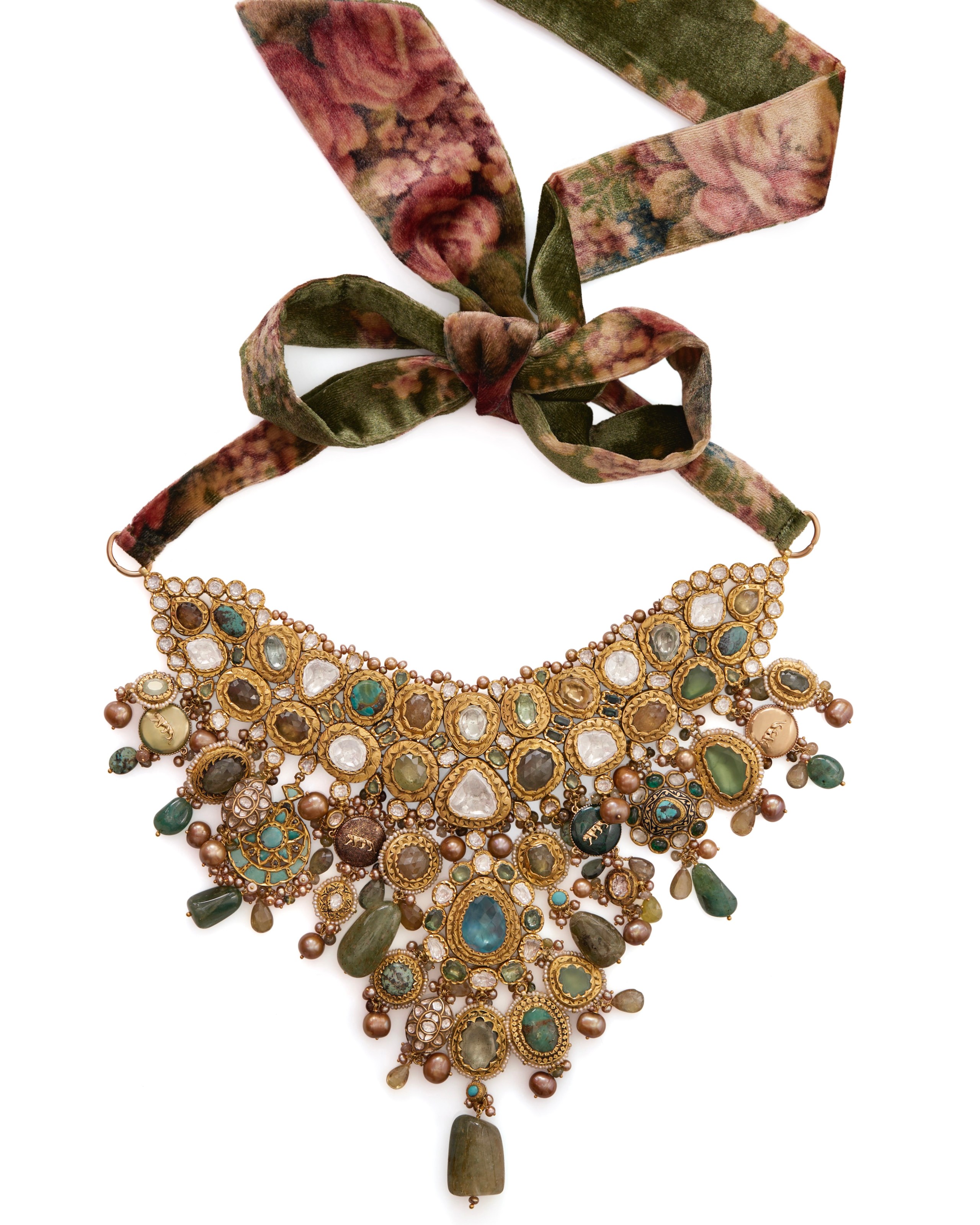 Mughal Empire Diamond Jewelry Indian Wedding Jewelry Sabyasachi Diamond and Gemstone Deconstructed Maharani Necklace tied with a signature printed velvet sash