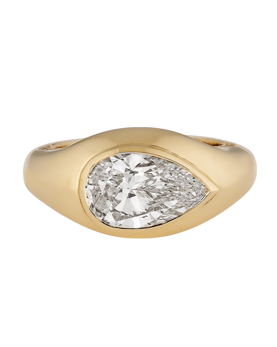 Millie and Noah diamond ring