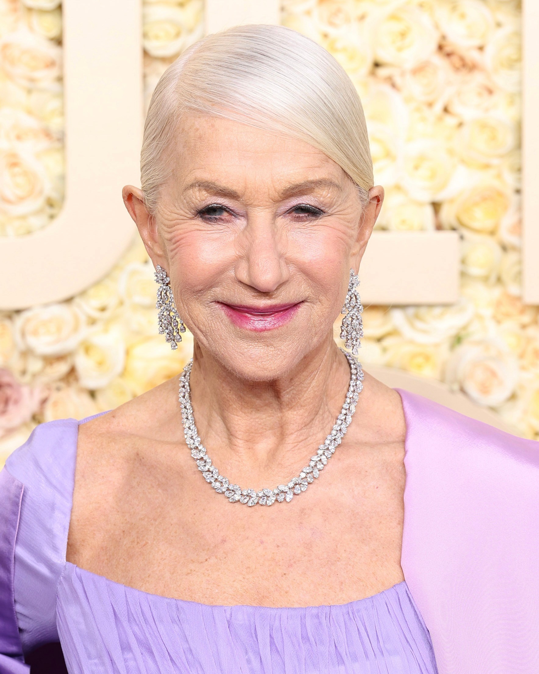 Helen Mirren Wore Harry Winston Jewelry to the 2024 Golden Globes