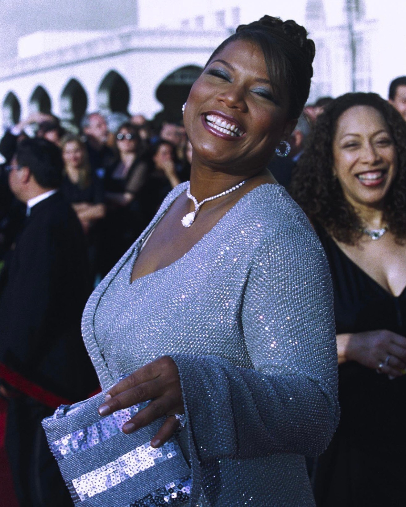 Oscars Jewelry: Queen Latifah wore Harry Winston Diamonds at the 2000 Academy Awards