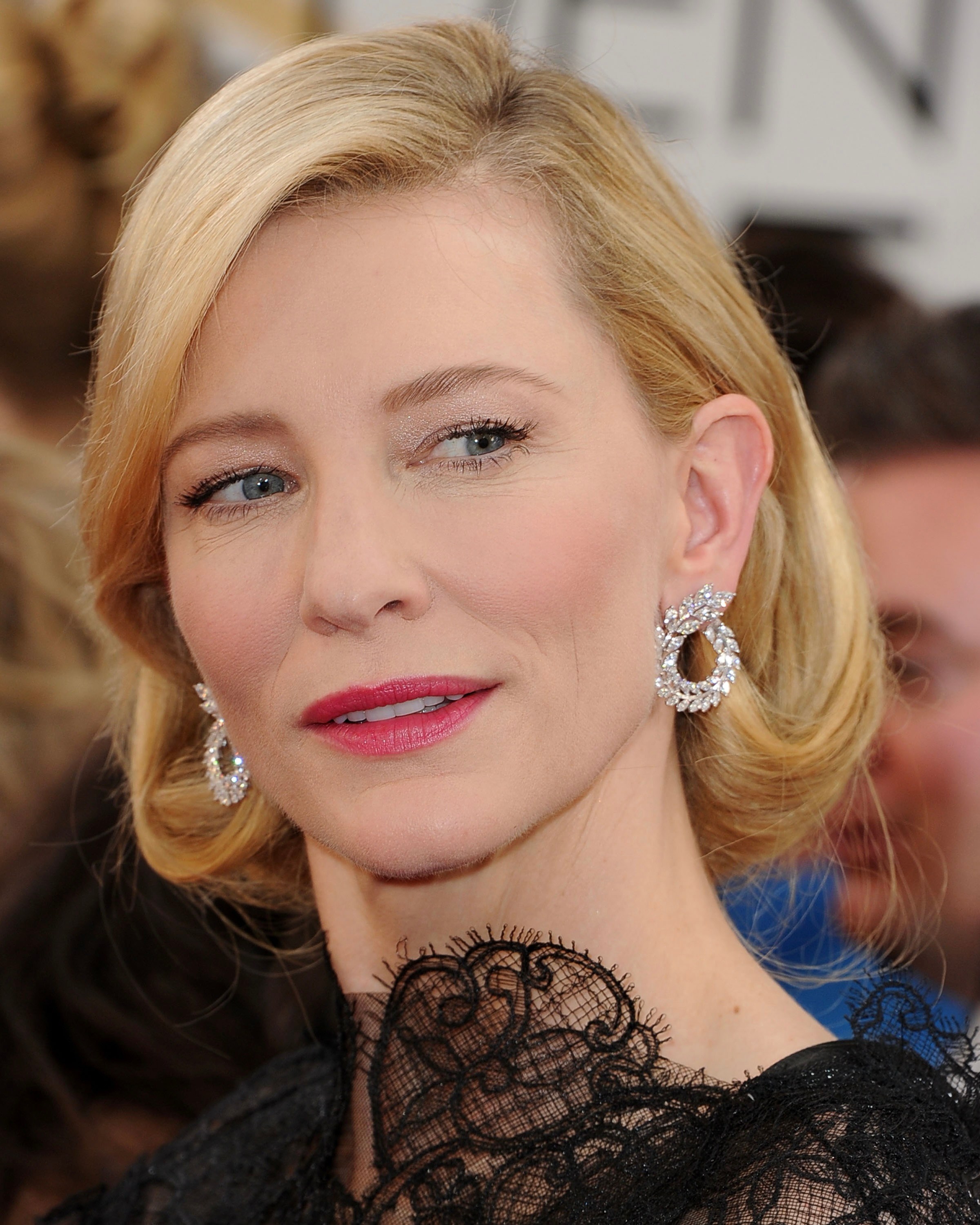 Cate Blanchett Wore Chopard Jewelry to the 2014 Golden Globes