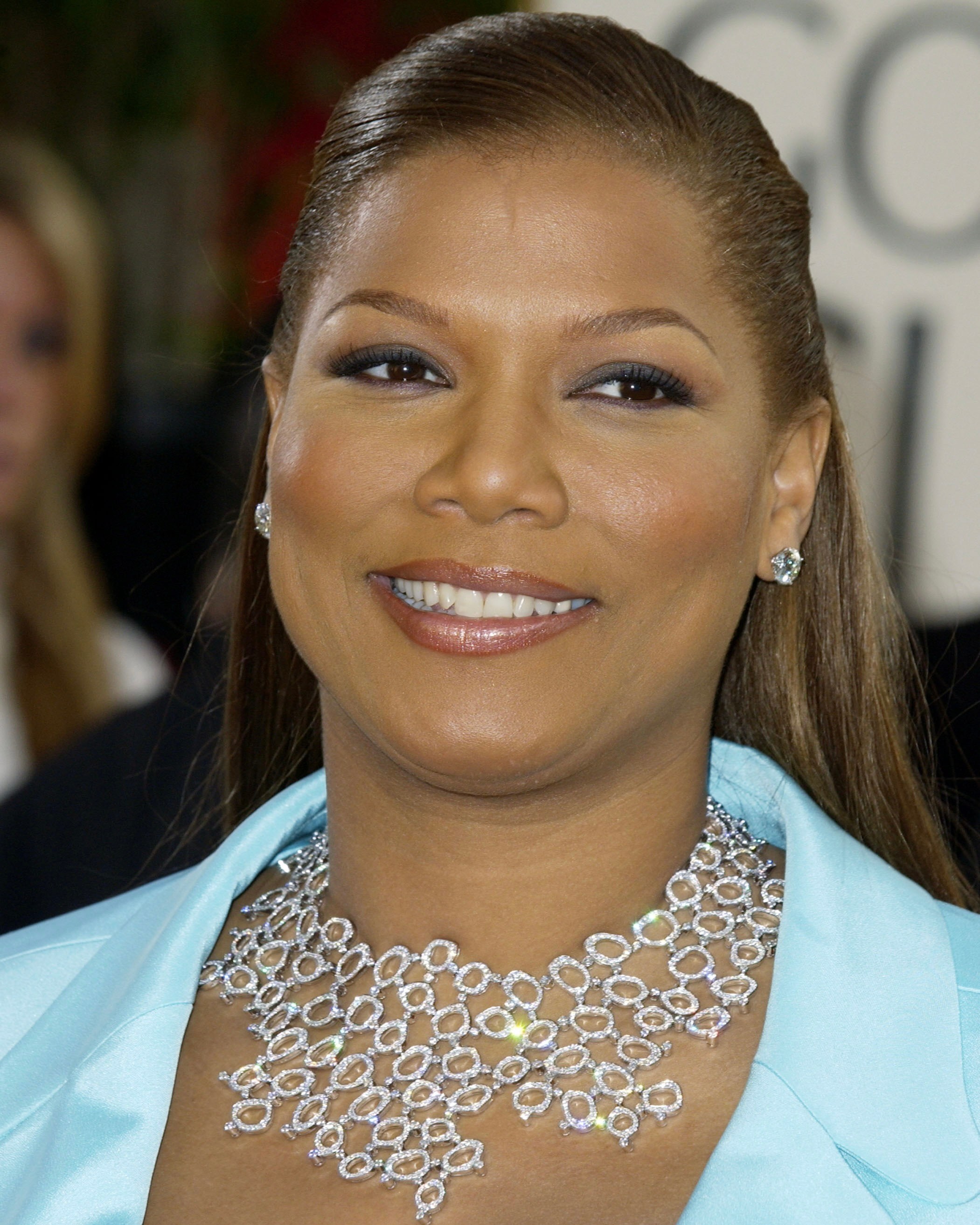 Queen Latifah Wore De Beers Diamonds to the 2003 Golden Globes