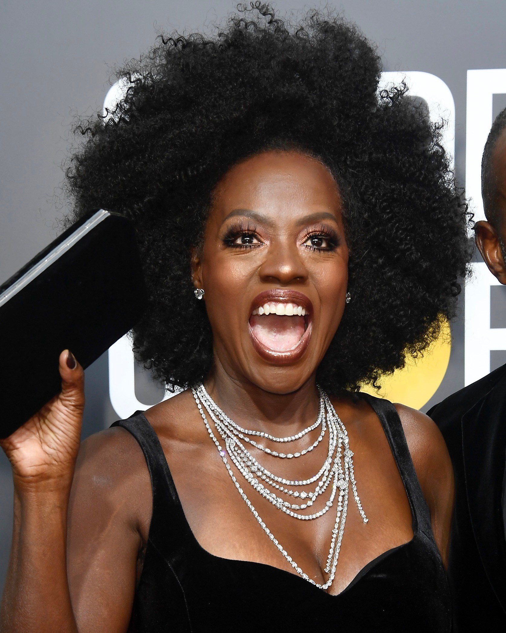 Viola Davis Wore Harry Winston Jewelry to the 2018 Golden Globes