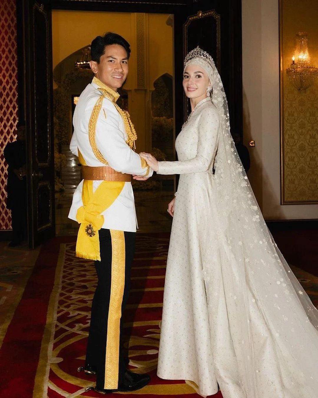 Princess Anisha's wedding look
