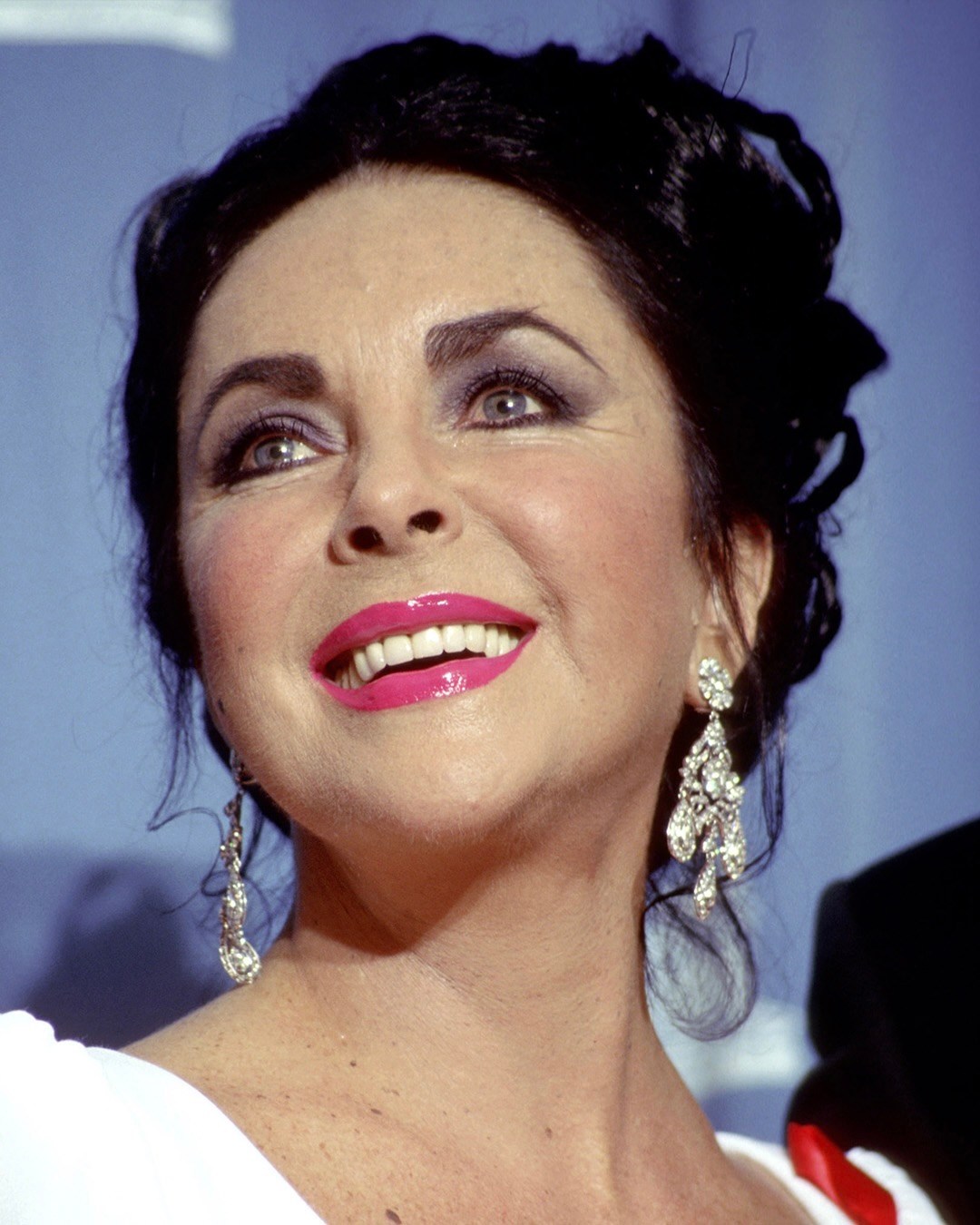 Elizabeth Taylor attends the 64th annual Academy Awards on March 30, 1992. (Getty Images)
