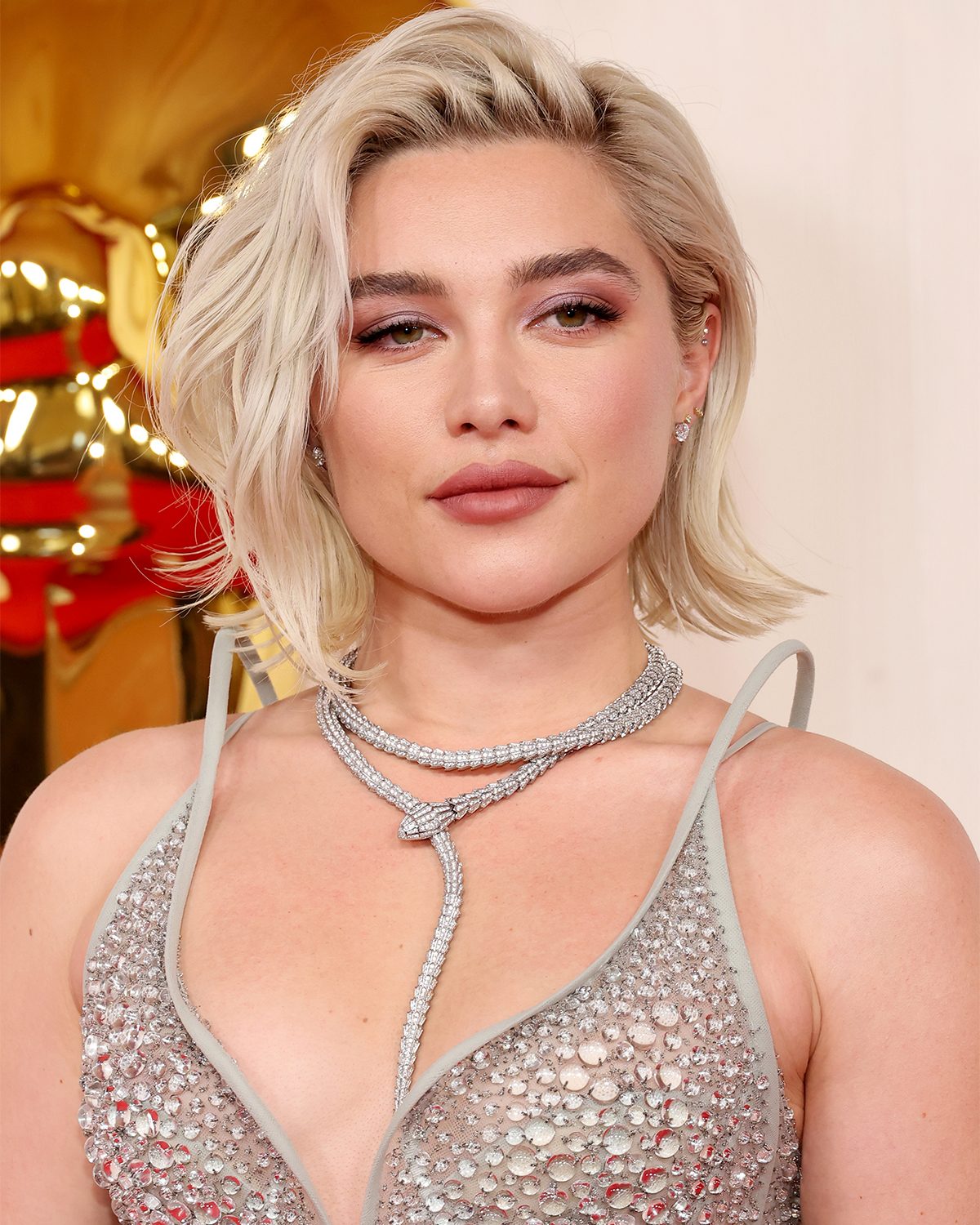 Oscars Jewelry: Florence Pugh 2024
