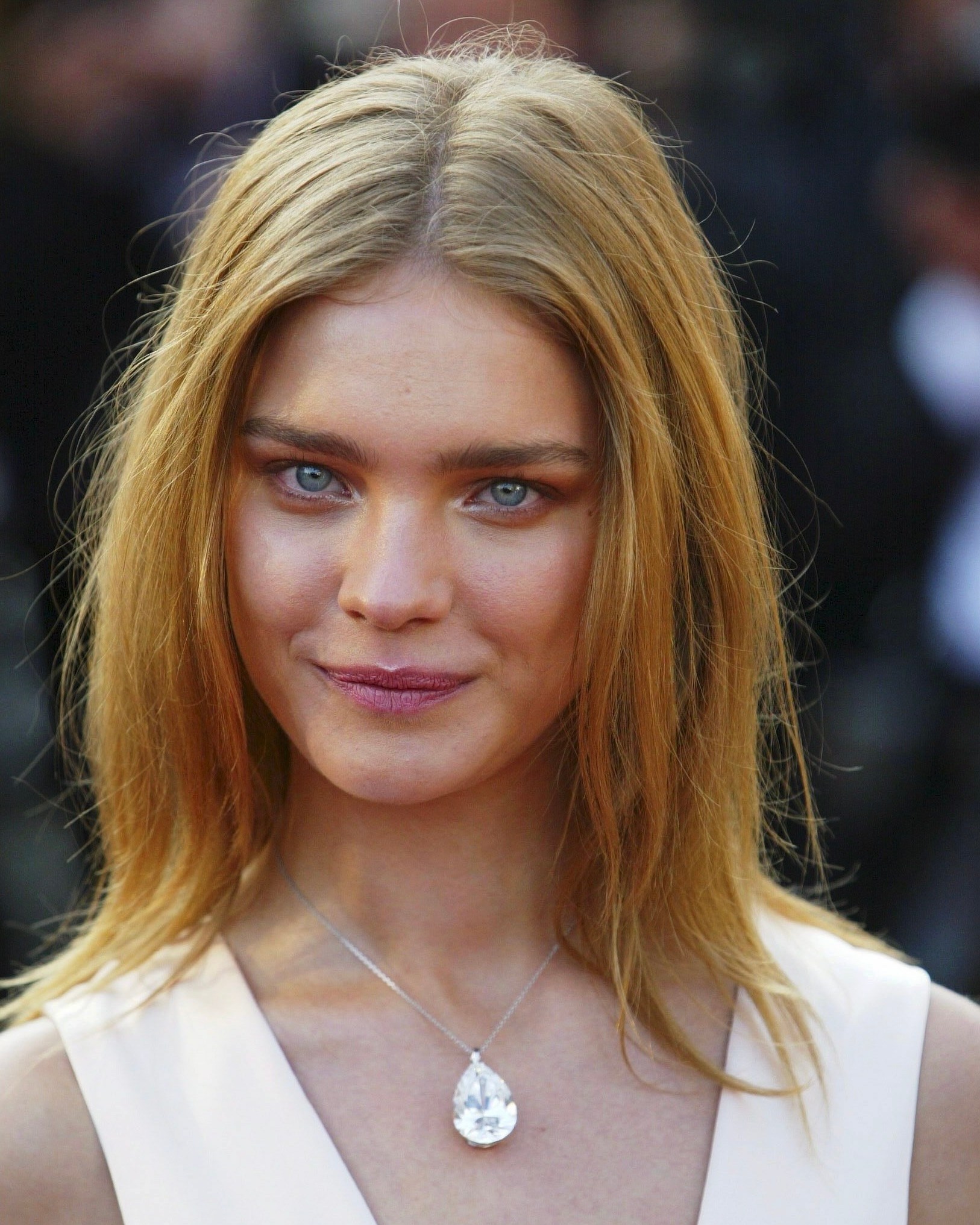Natalia Vodianova Wore Chopard Diamond Jewelry to the 2004 Cannes Film Festival