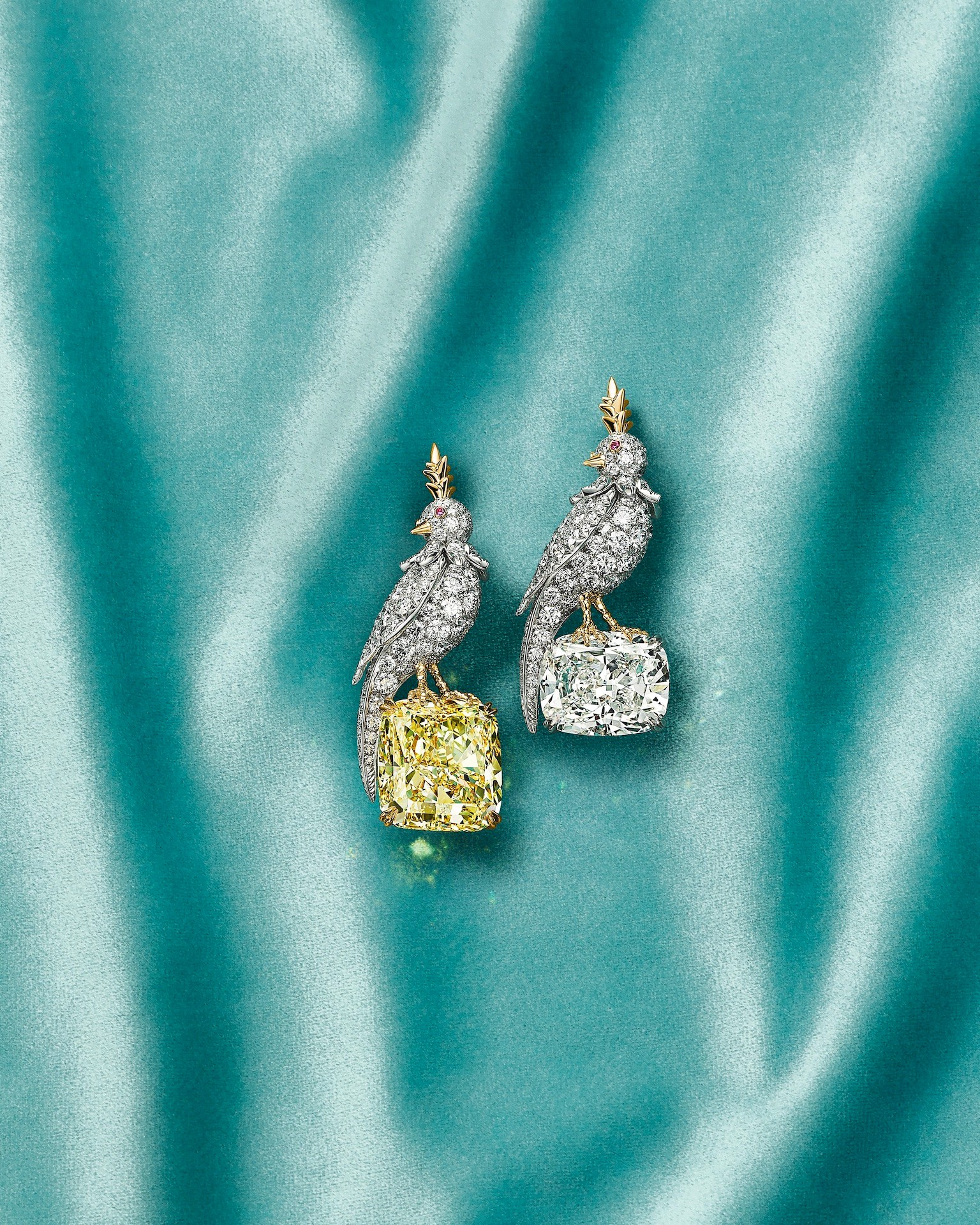 A History of Diamond Brooches:  Bird on a Rock 