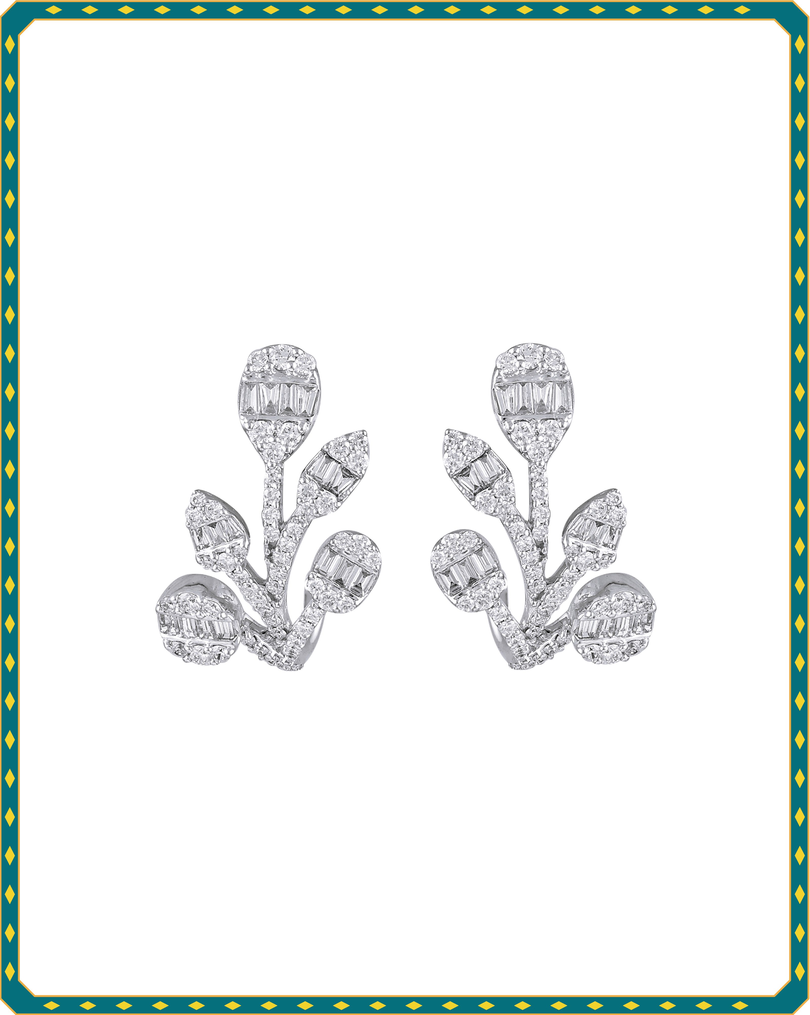 Stunning earrings, the perfect gift by Beau Jewels.