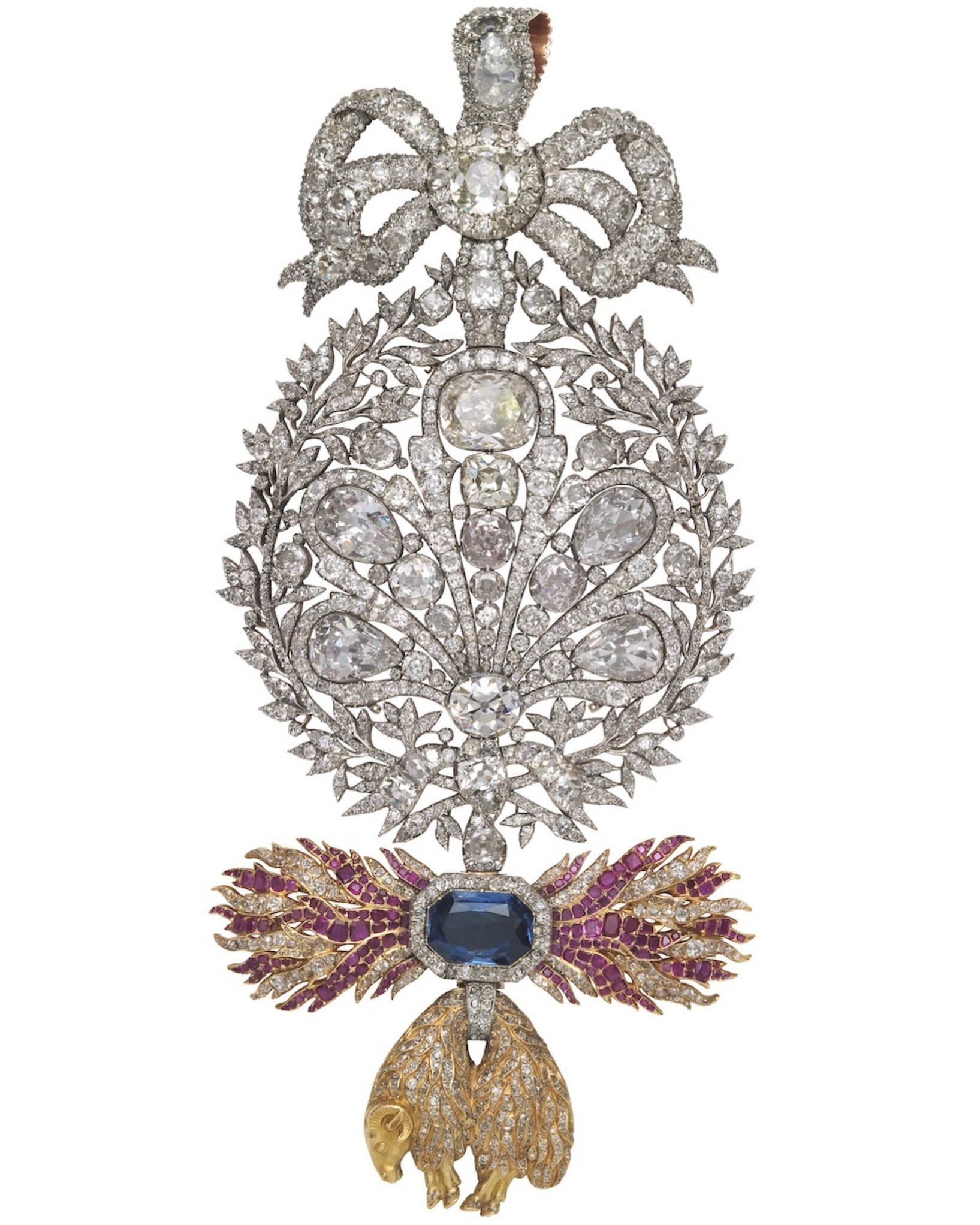 King João VI's Badge of the Order of the Golden Fleece. Courtesy of The Royal Treasure Museum.