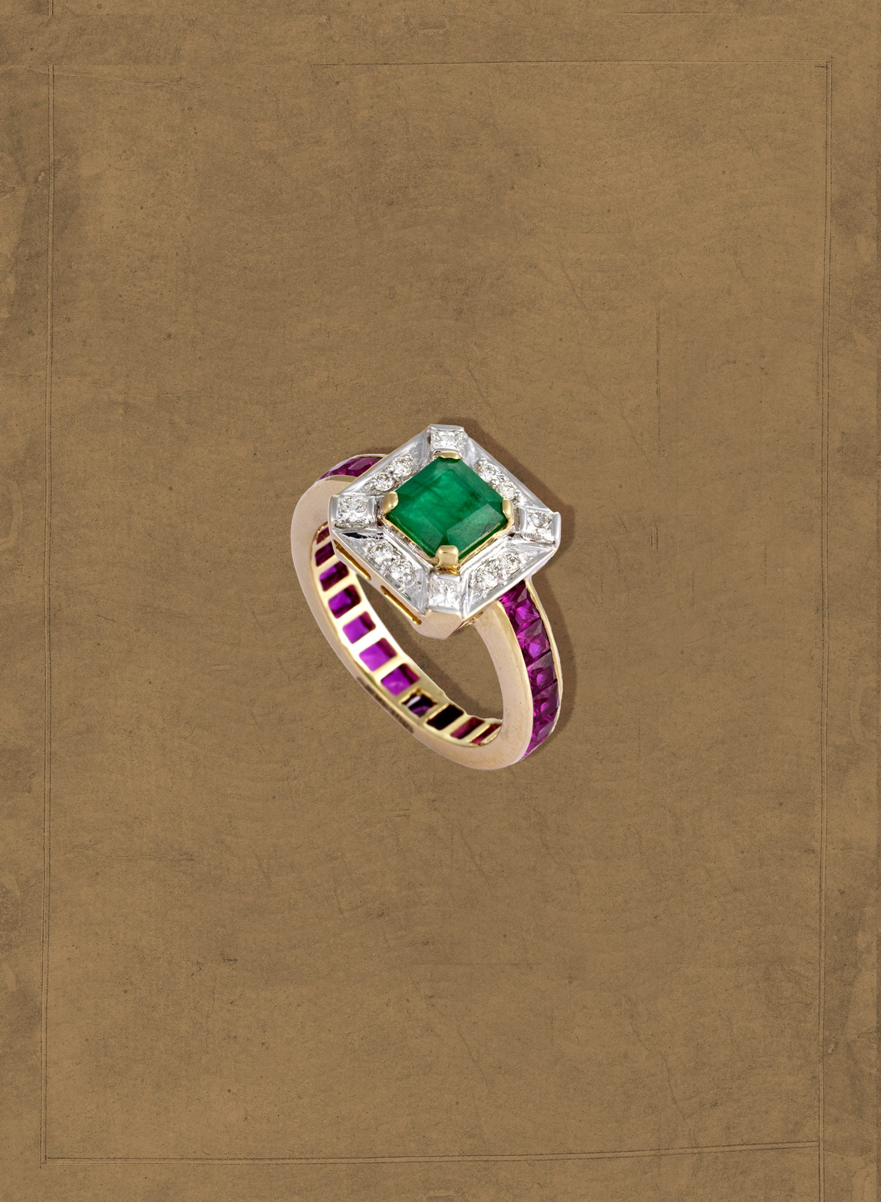 Minimalist ring and bracelet by Moi, blending timeless and contemporary style.