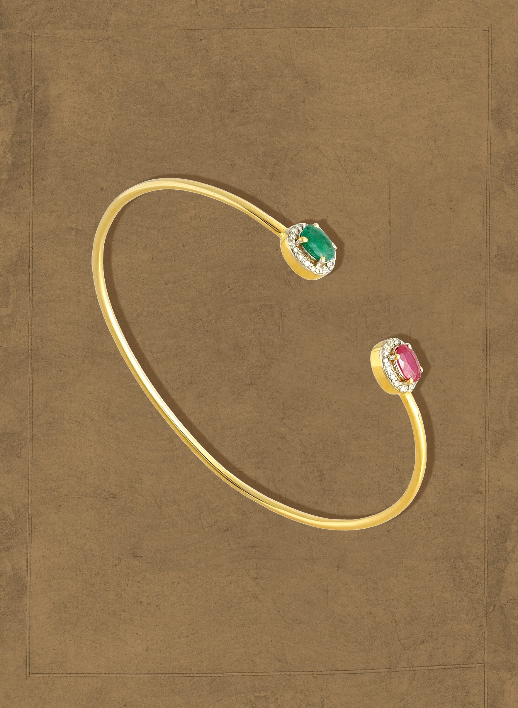 Minimalist ring and bracelet by Moi, blending timeless and contemporary style.