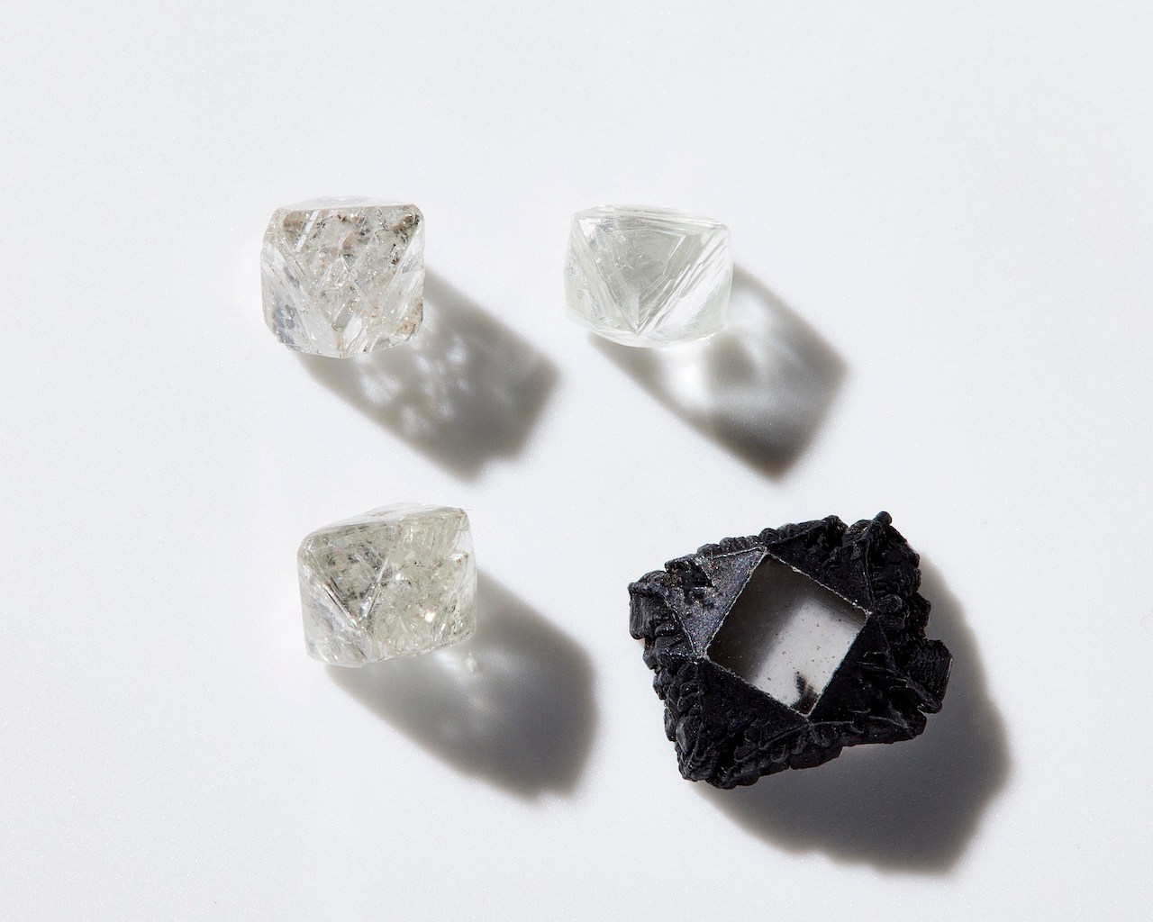 Lab Grown vs Natural Diamonds