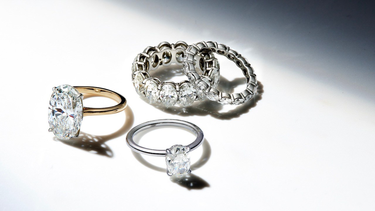 Lab Grown Diamonds vs Natural Diamond Engagement Rings Wedding Rings natural diamond