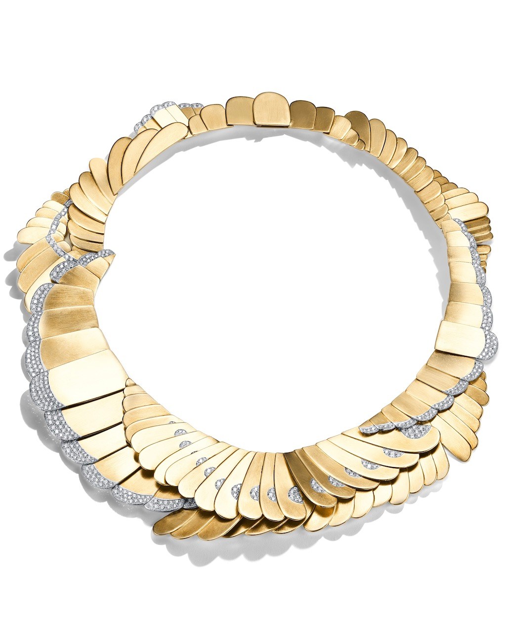 Gal Gadot Wore a Vintage Necklace from the Tiffany & Co. Archives to the 2025 Oscars