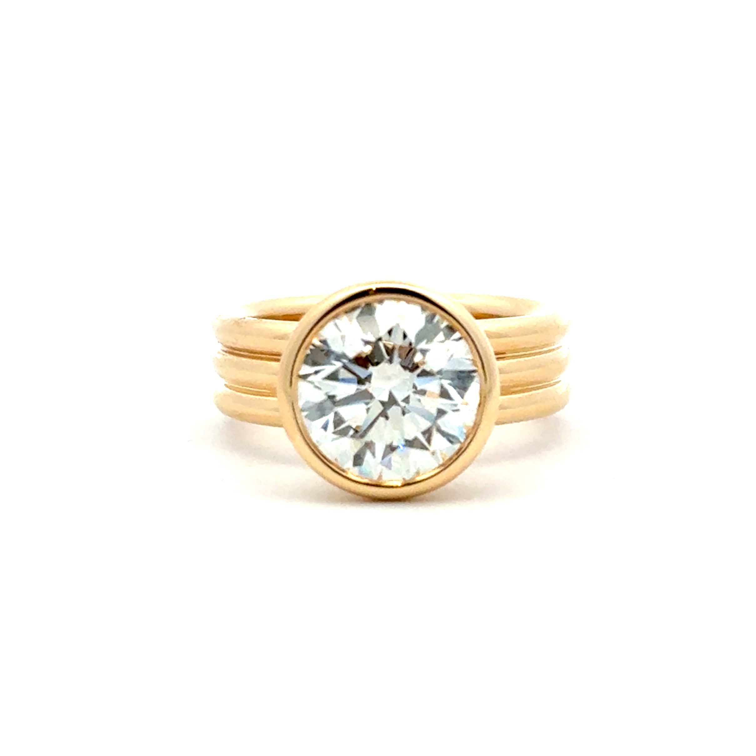 yellow gold engagement ring