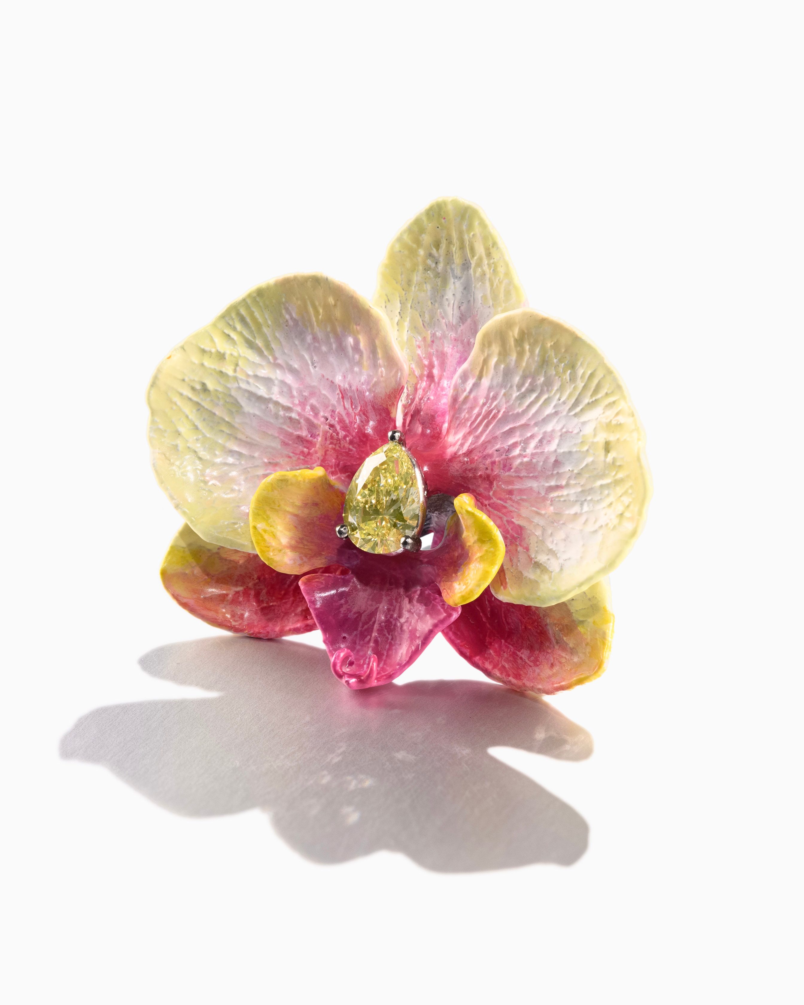 Orchid Minuet Ring - Anna Hu Joaillerie