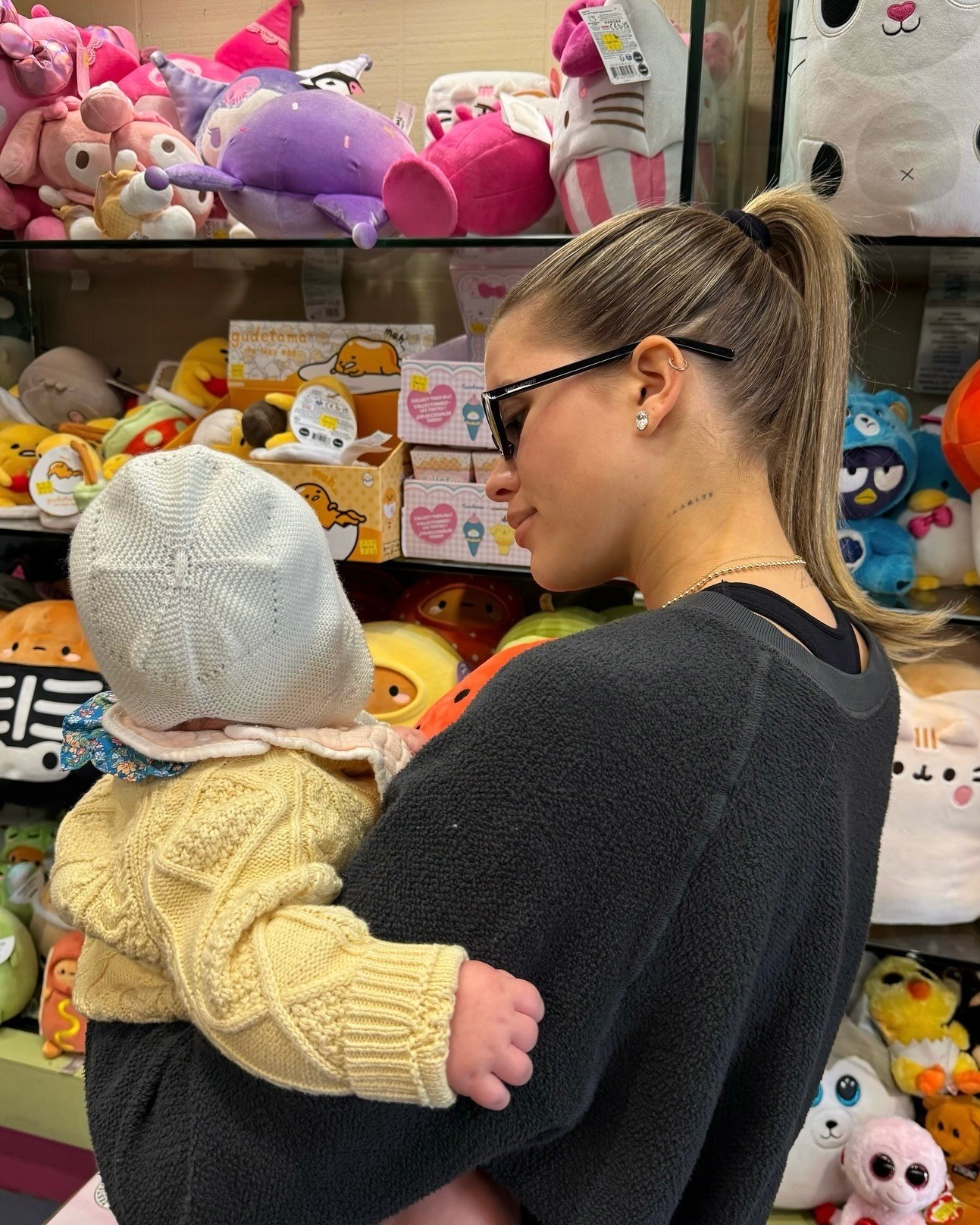 Shop Mother's Day Jewelry inspired by Sofia Richie Grainge’s diamond nameplate necklace in honor of her daughter Eloise Samantha Grainge