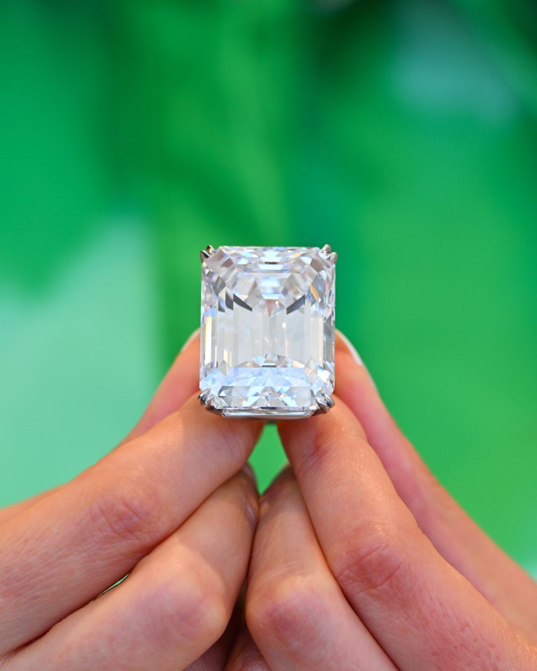The Ultimate Emerald Cut 100.20-carat emerald-cut Diamond ring, D colour, Internally Flawless clarity will be featured at Sotheby's Abu Dhabi exhibition.