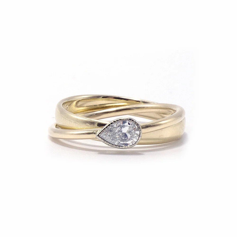 pear shaped diamond engagement ring