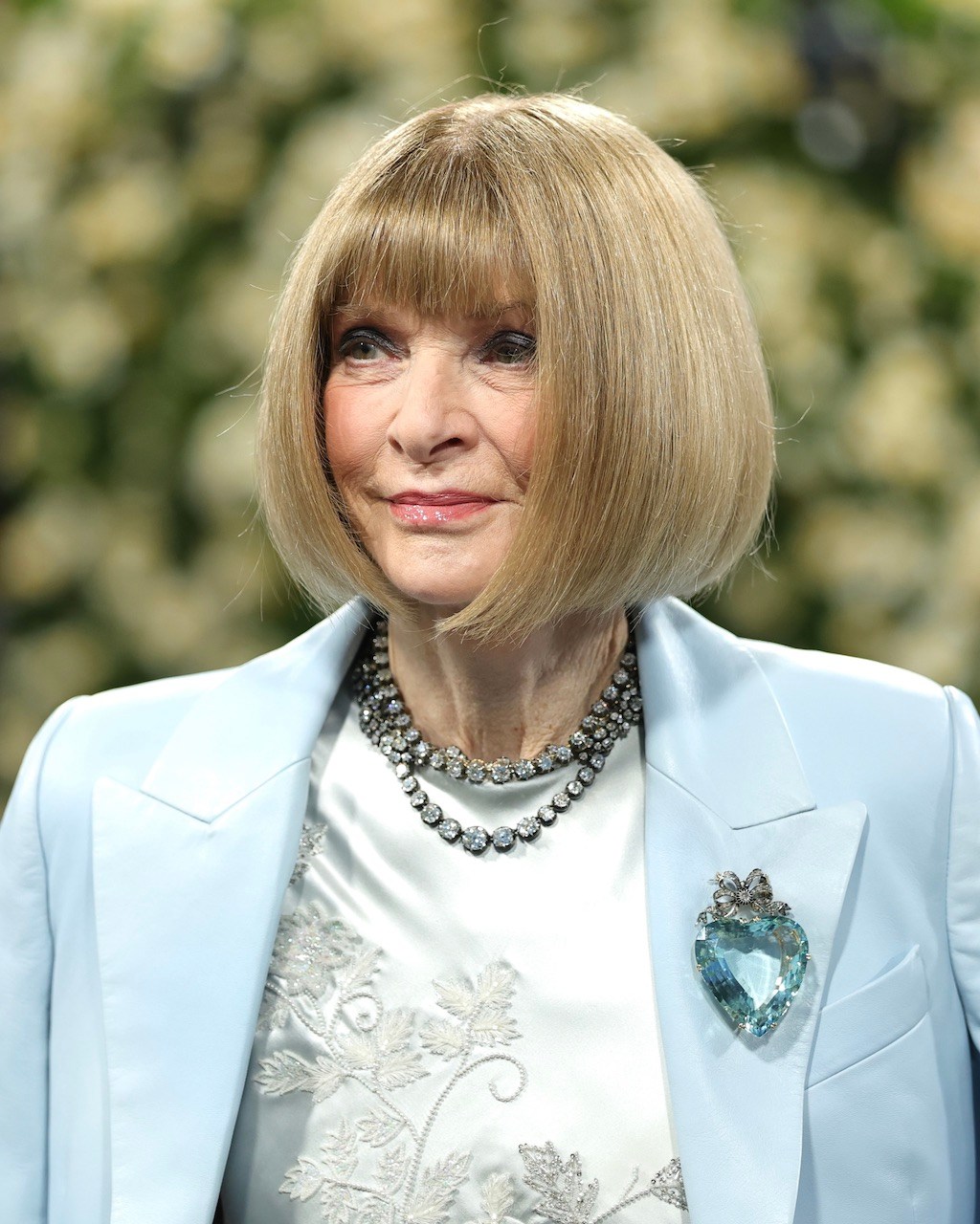 Anna Wintour Wore Briony Raymond & Lydia Courteille Jewelry to the Met Gala 2025 