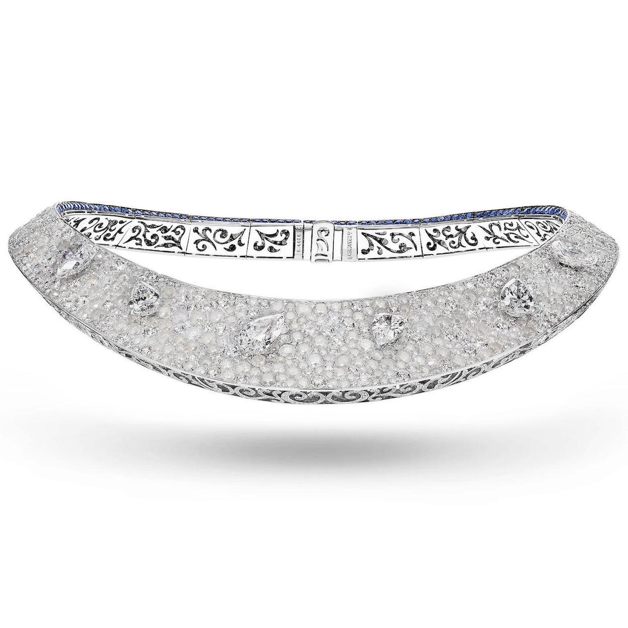Bella Hadid Wore a De Grisogono High Jewelry Diamond Collar to the 2016 Cannes Film Festival