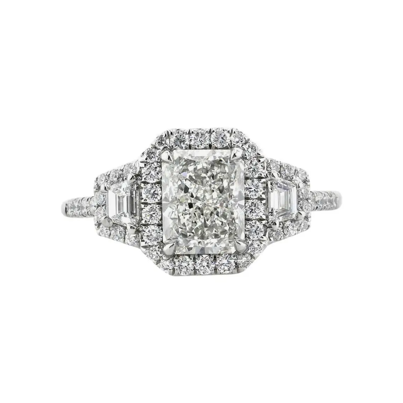 radiant cut engagement rings