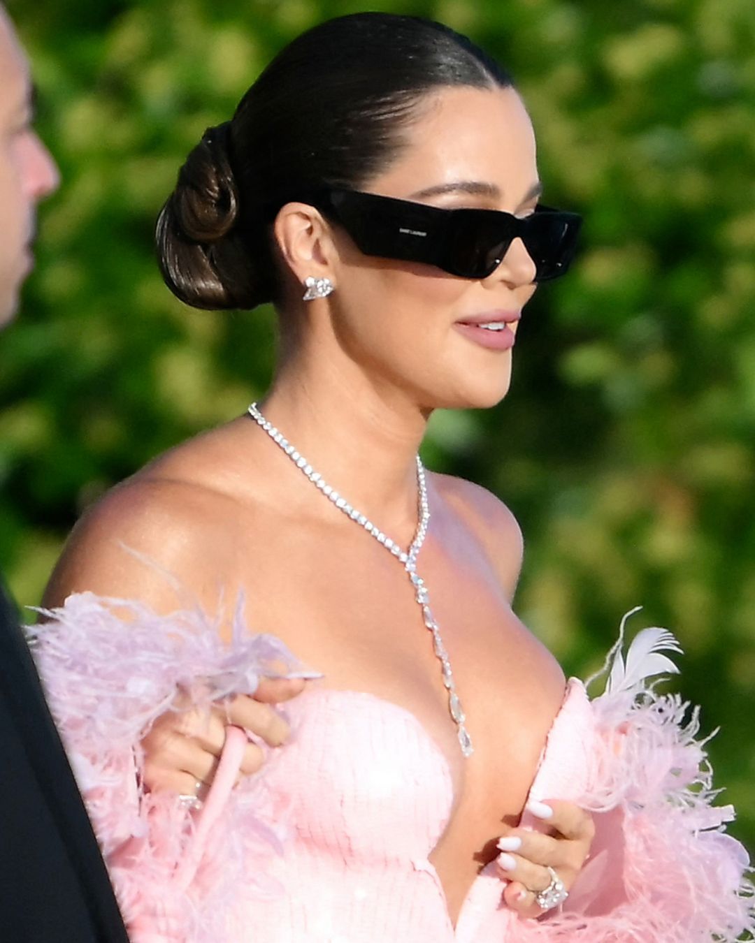 Khloe Kardashian bezos wedding