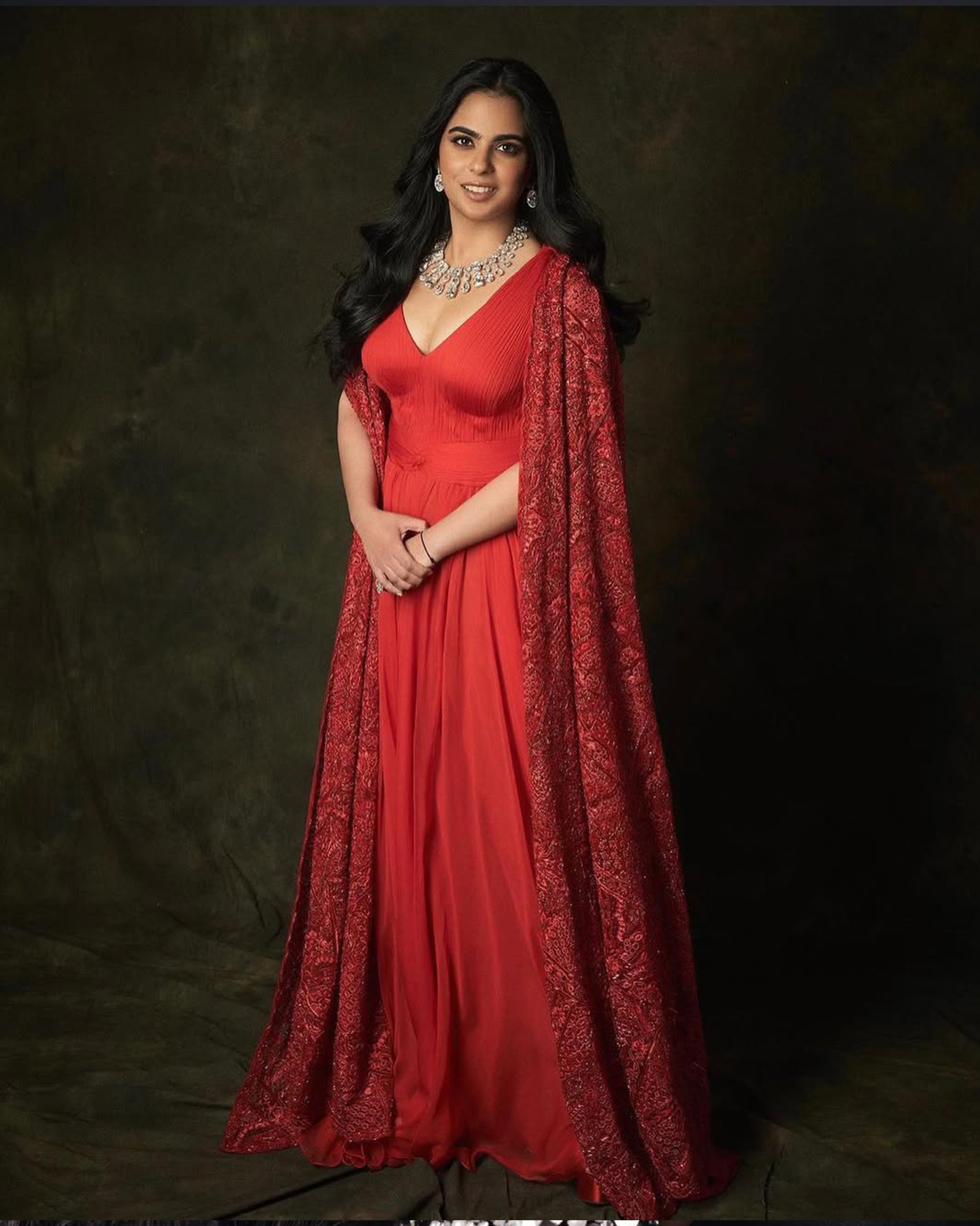 Uncut diamond necklace at Day 2 of Nita Mukesh Ambani Cultural Center Launch